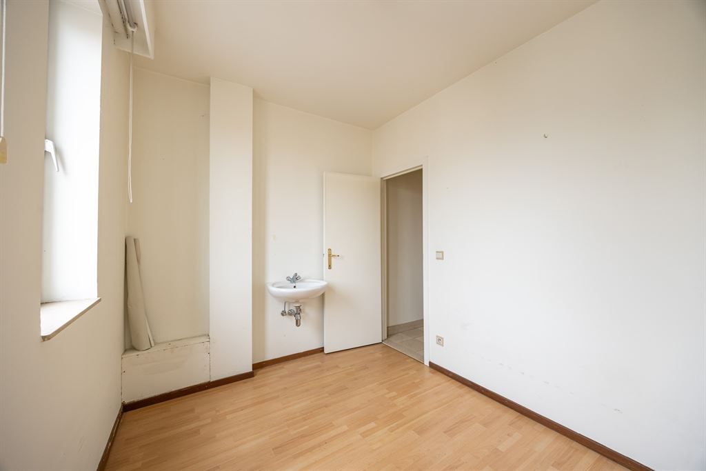 Lichtrijk appartement met 2 slaapkamers in centrum Leuven foto 19