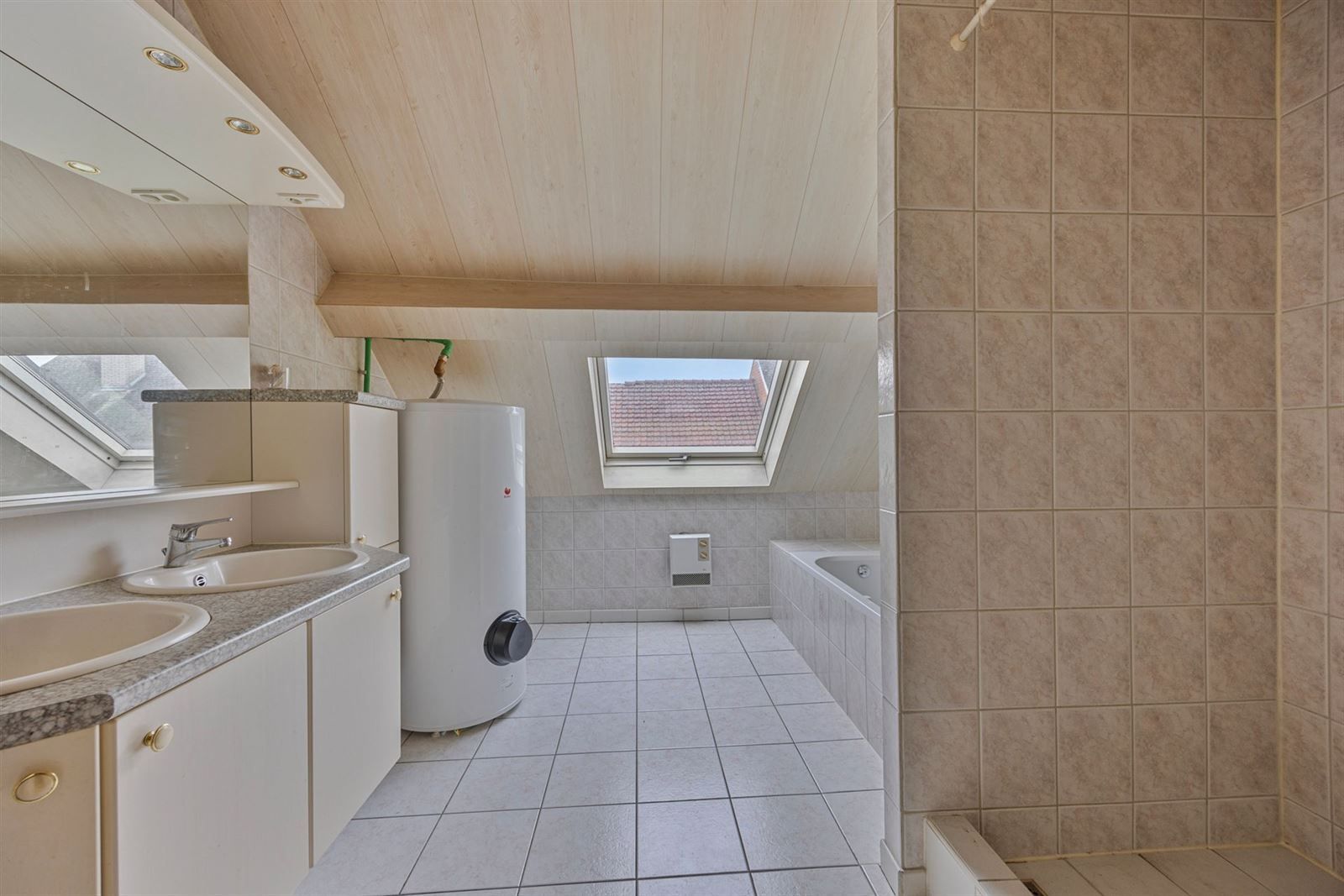 Duplex-appartement te koop in centrum Lennik foto 13