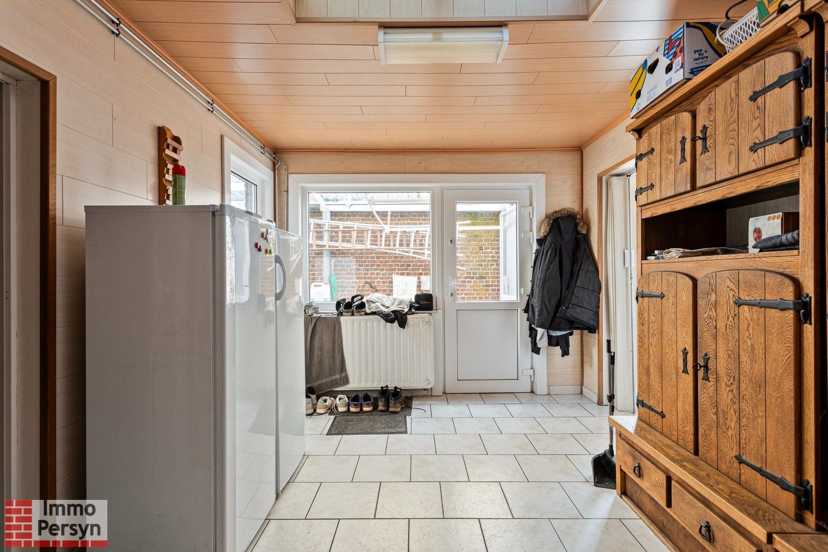 Te renoveren woning met diepe tuin in groene omgeving foto 8