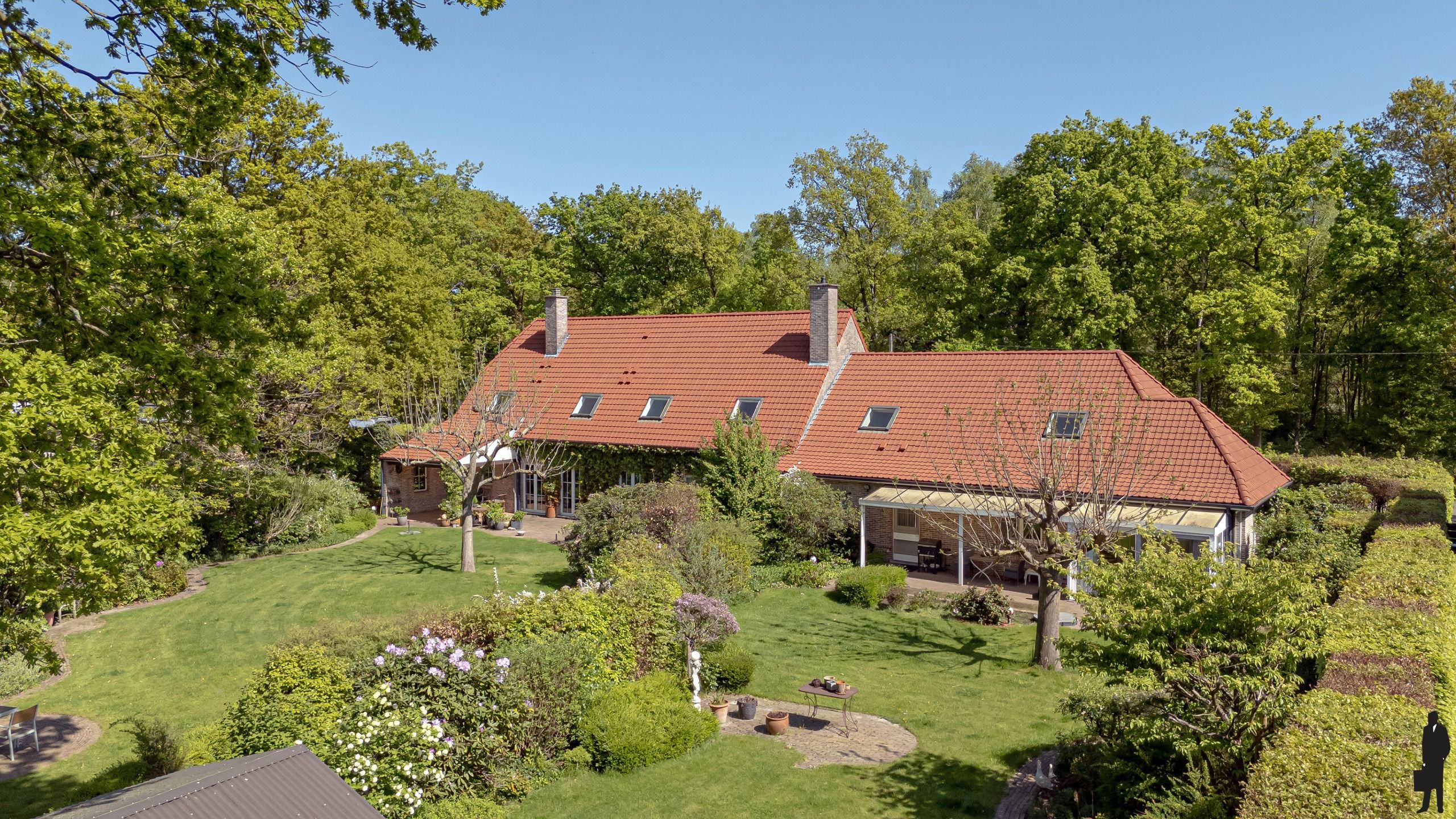 Uniek gelegen riante villa te midden groen in topwijk te Mol foto 37