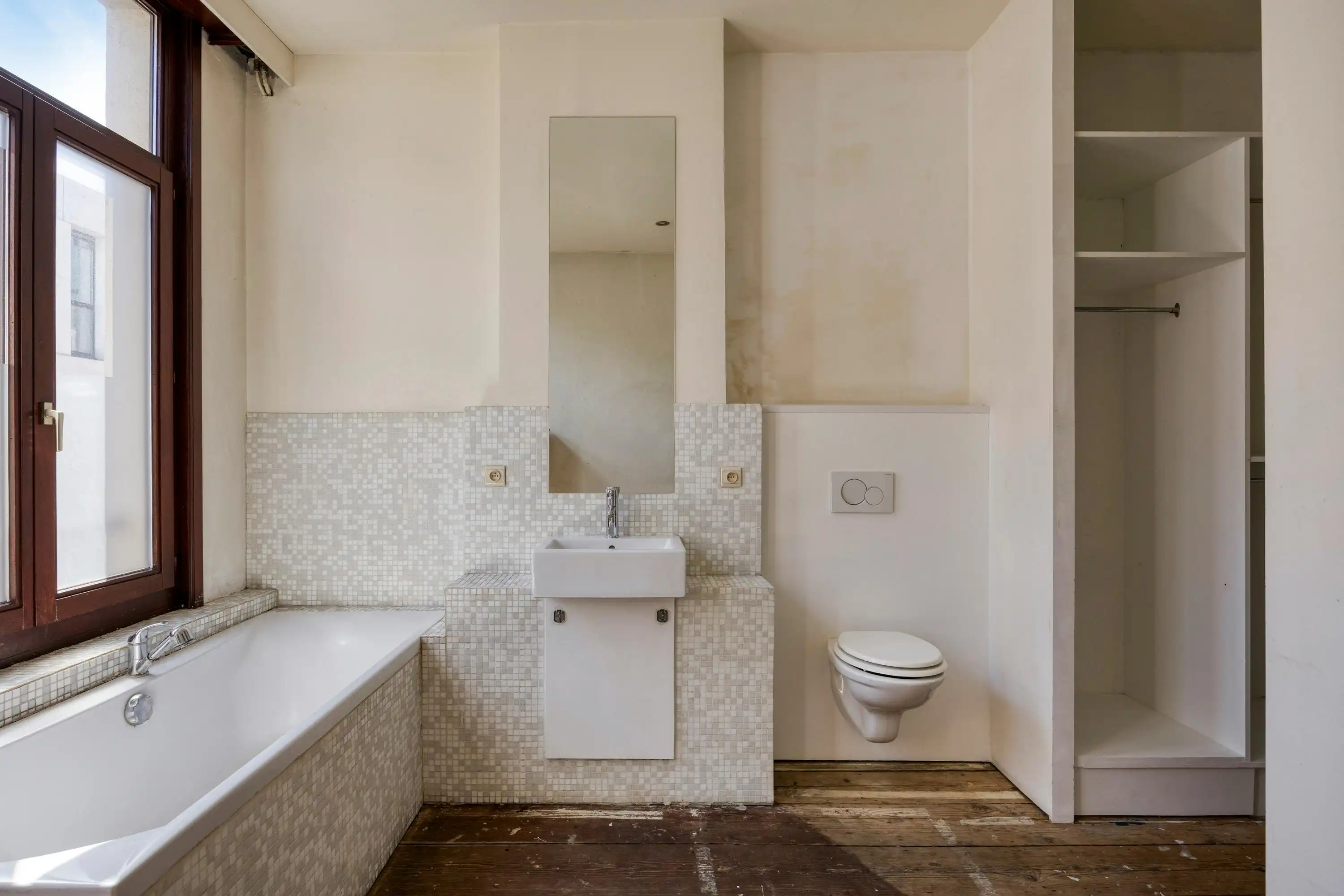 Te renoveren woning 86m2 te koop in Antwerpen foto 12
