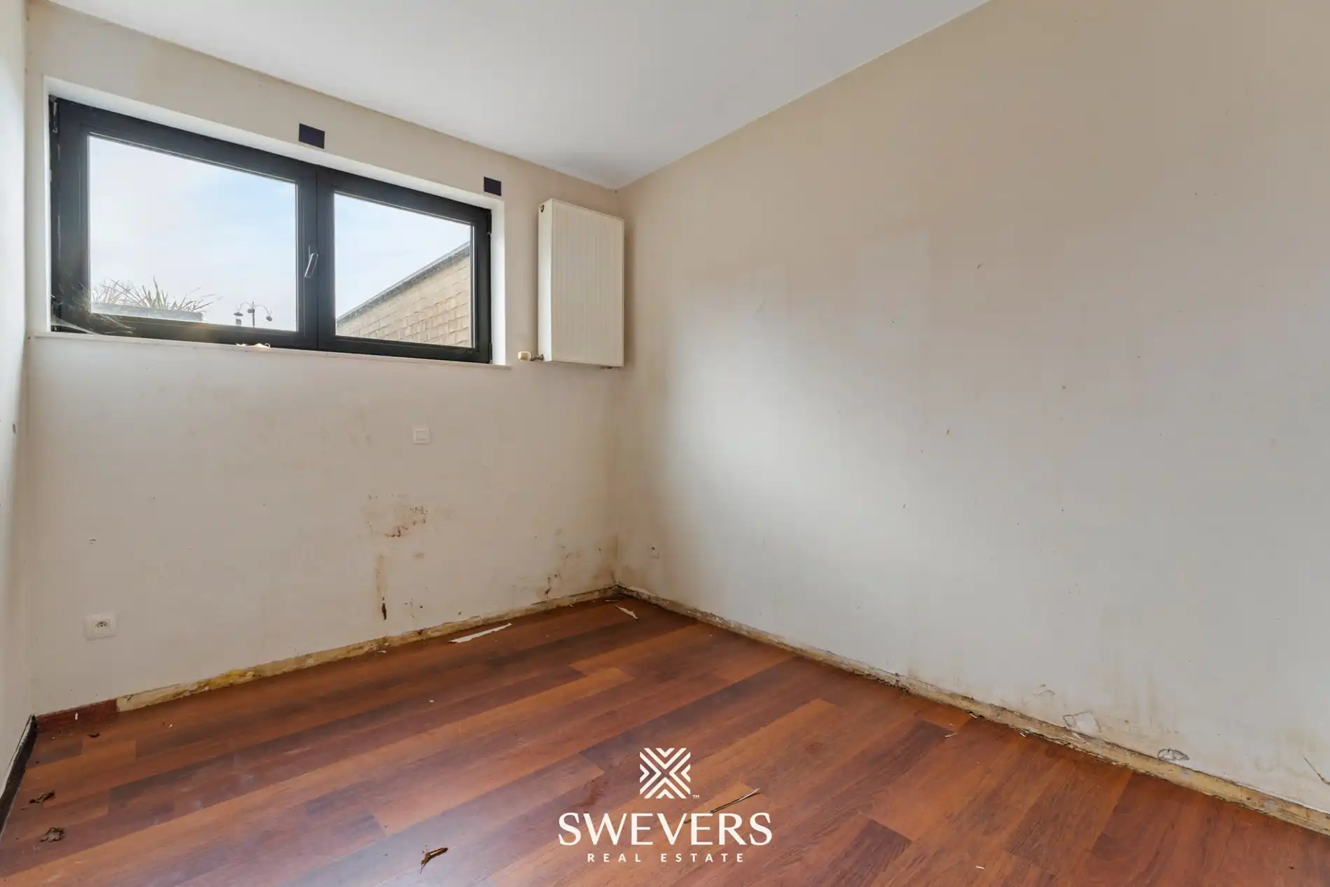 Centraal op te frissen appartement met potentieel in Halen foto 10