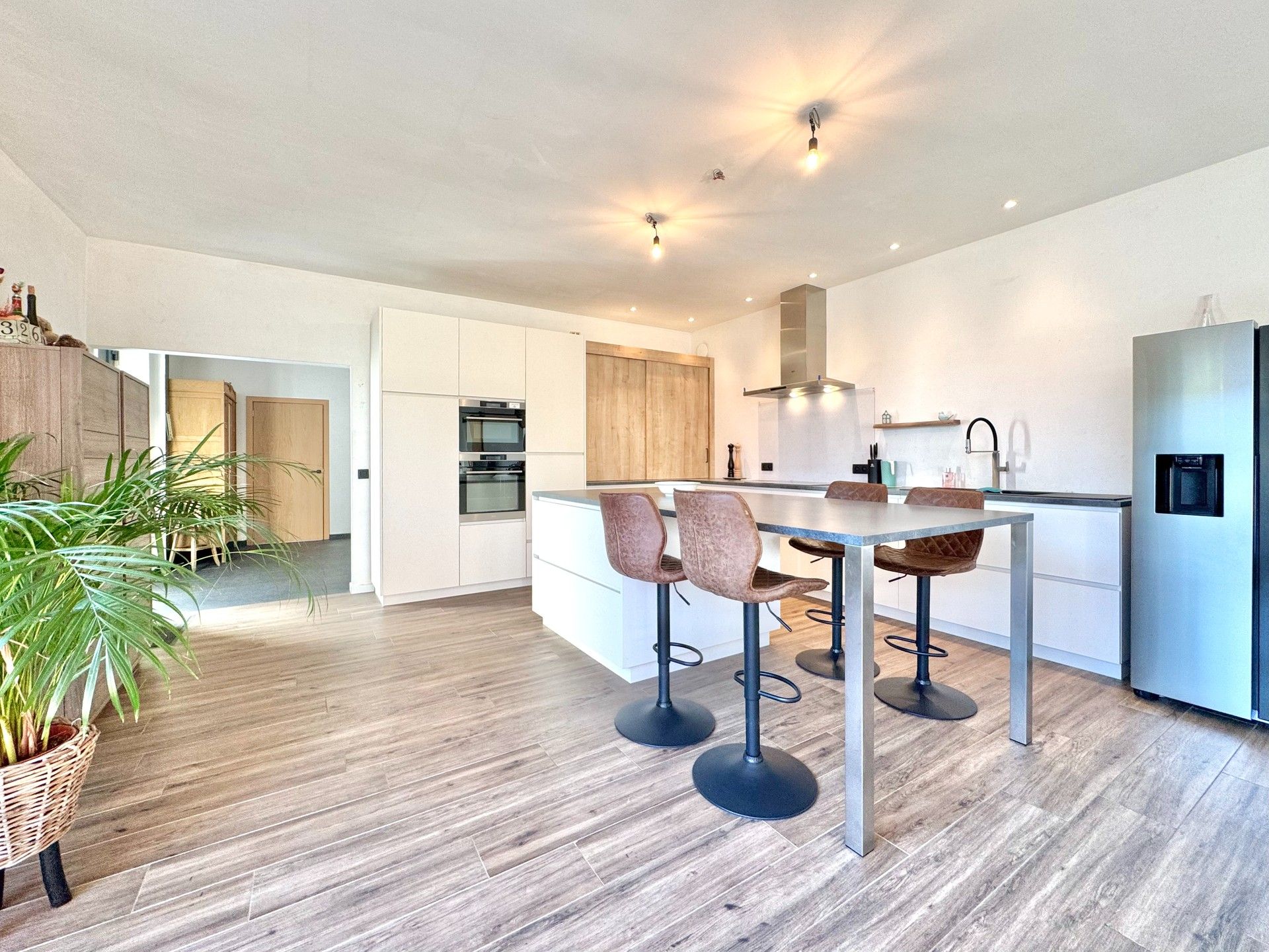 MAGAZIJN MET WOONST foto 20