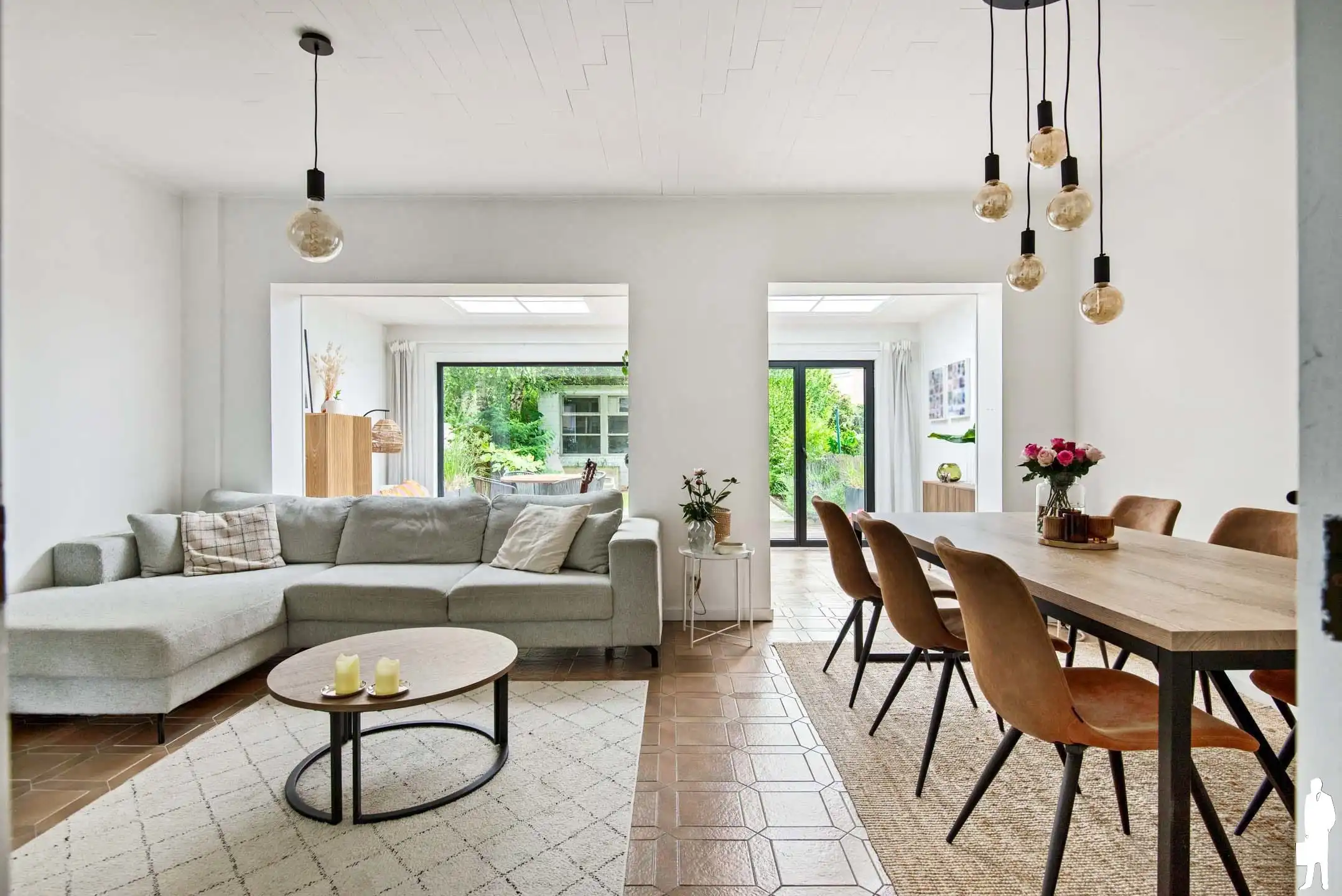 Instapklare gezinswoning met 3 slaapkamers en gezellige tuin foto 3