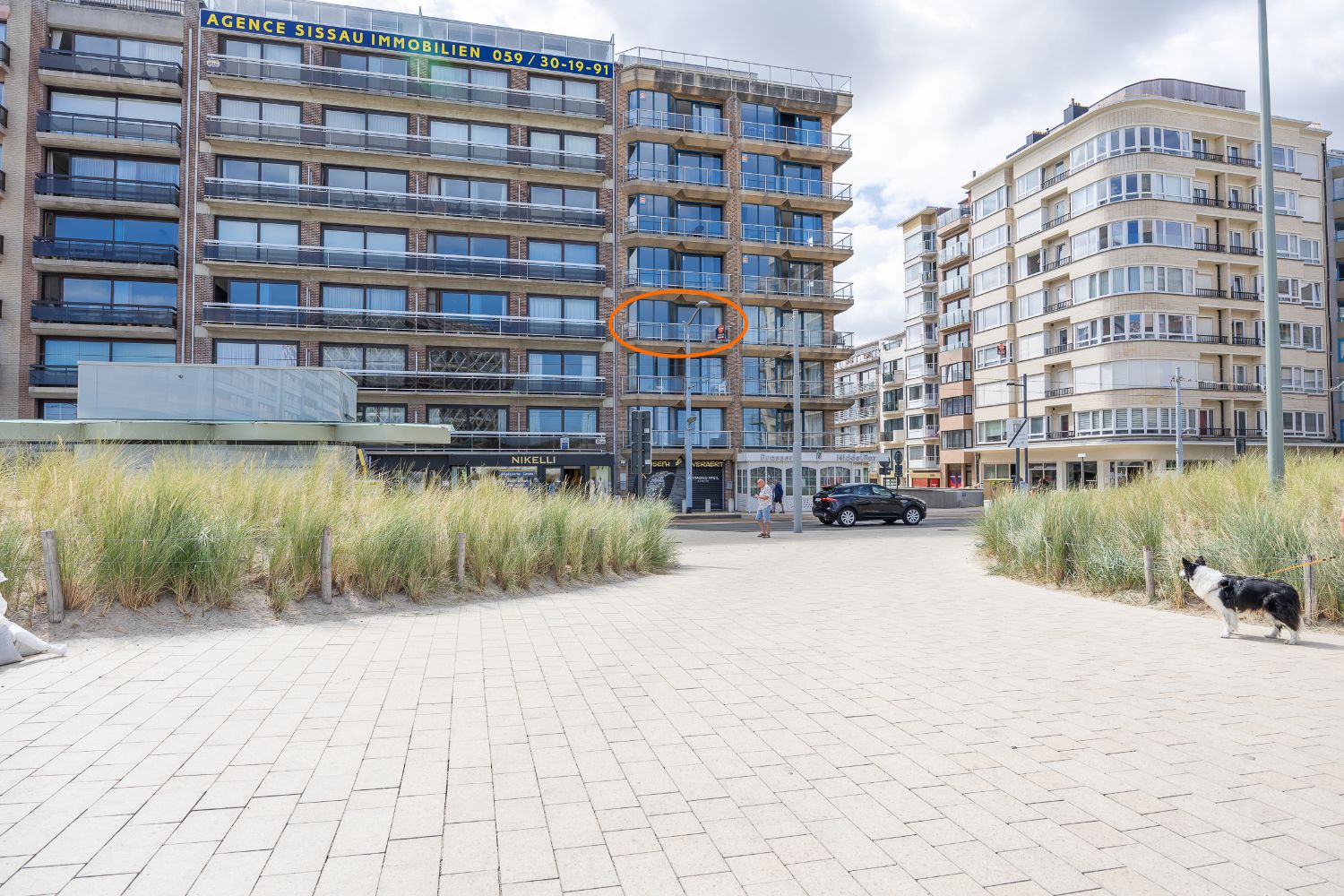 Uniek appartement met frontaal zicht op het casinoplein (met zeezicht!) foto 26