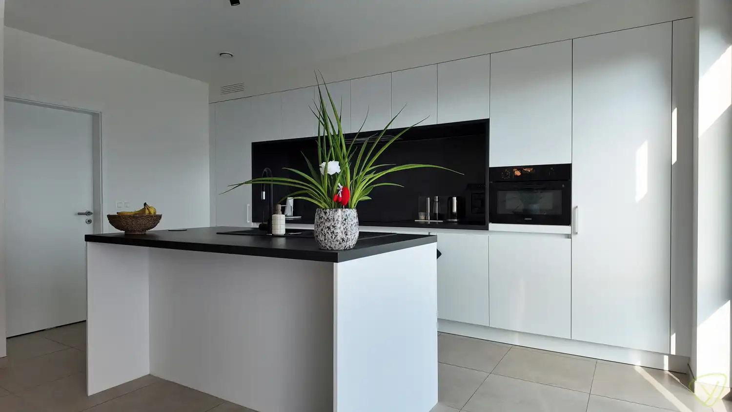 Halfopen prachtig afgewerkte woning vlakbij het centrum van Eeklo foto 5
