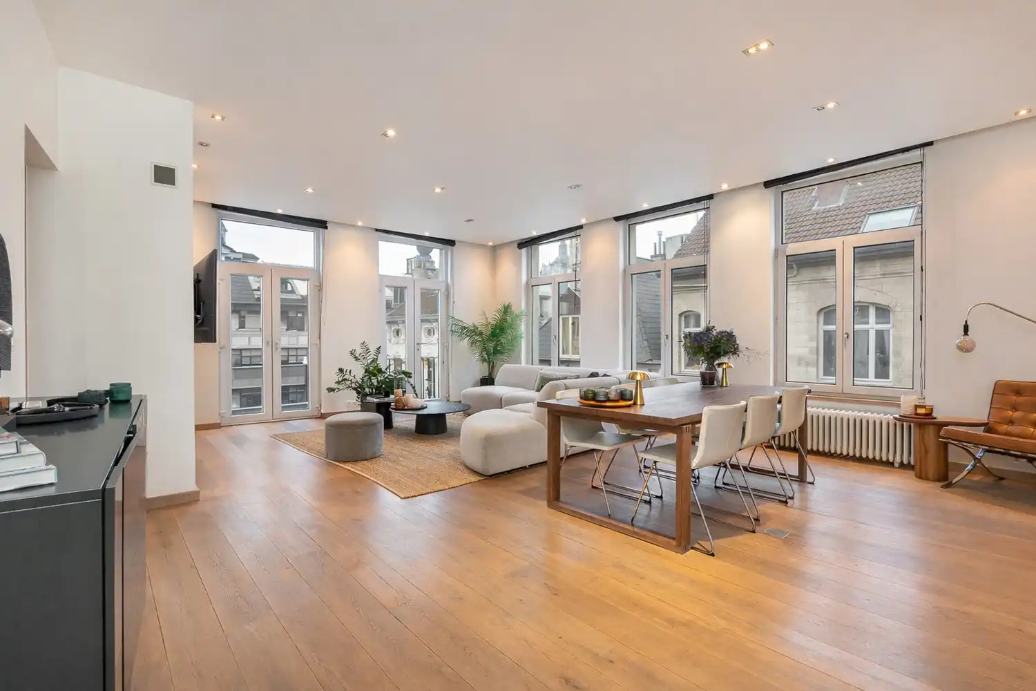 Stijlvol appartement op absolute topligging. foto 2