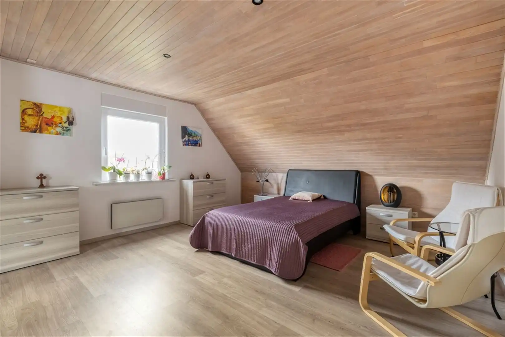 Verzorgde woning met 3 slpk en garage foto 18