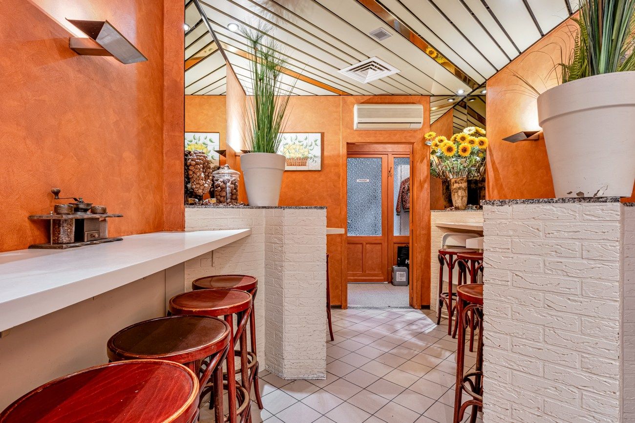 TOPPER - Handelszaak met woonst foto 4