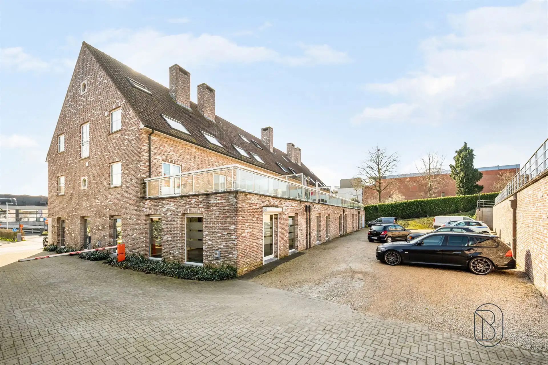 Commercieel pand op strategische ligging! foto 10