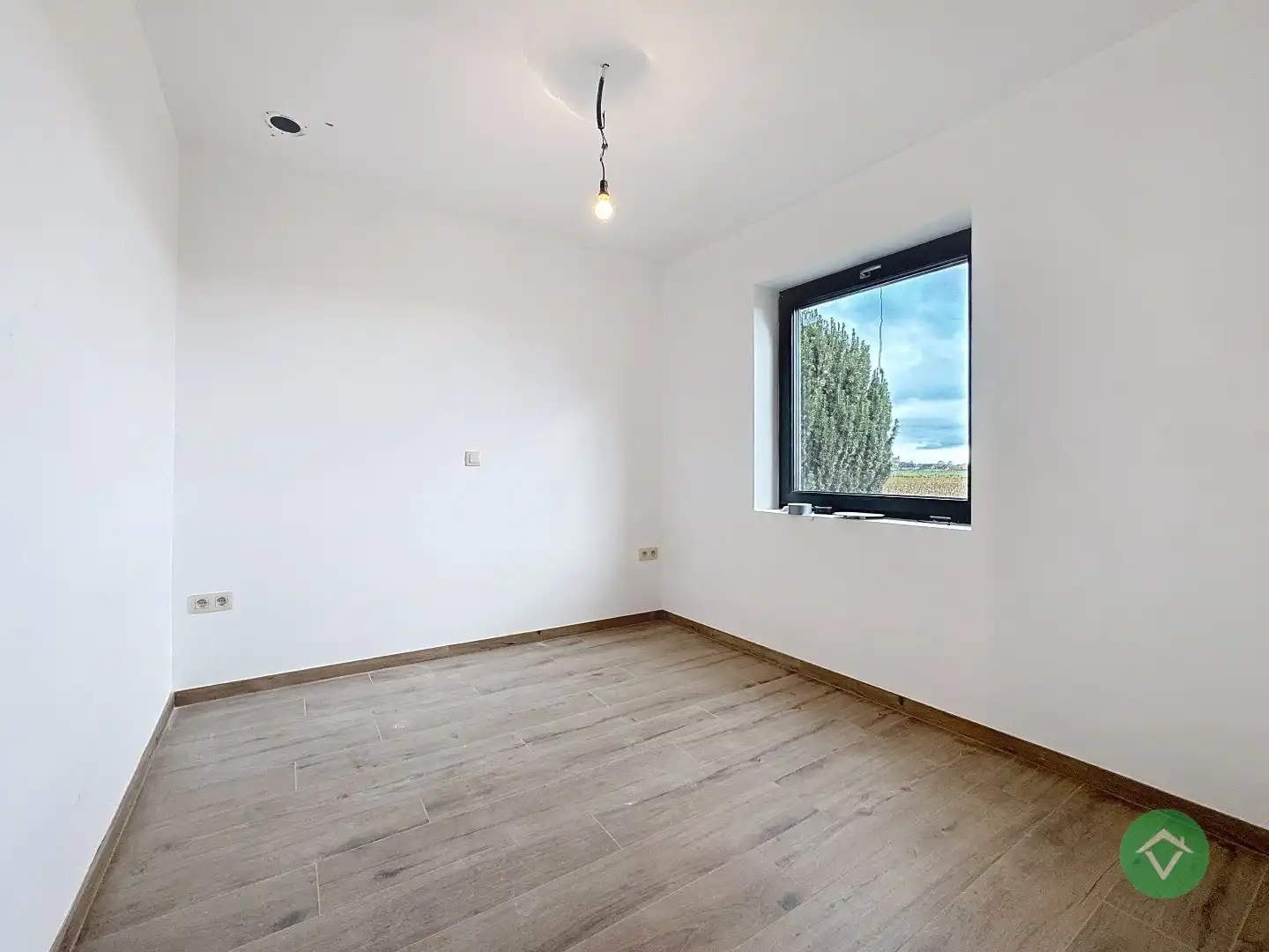 Nieuwbouwwoning te huur in Eernegem – energiezuinig en instapklaar foto 12
