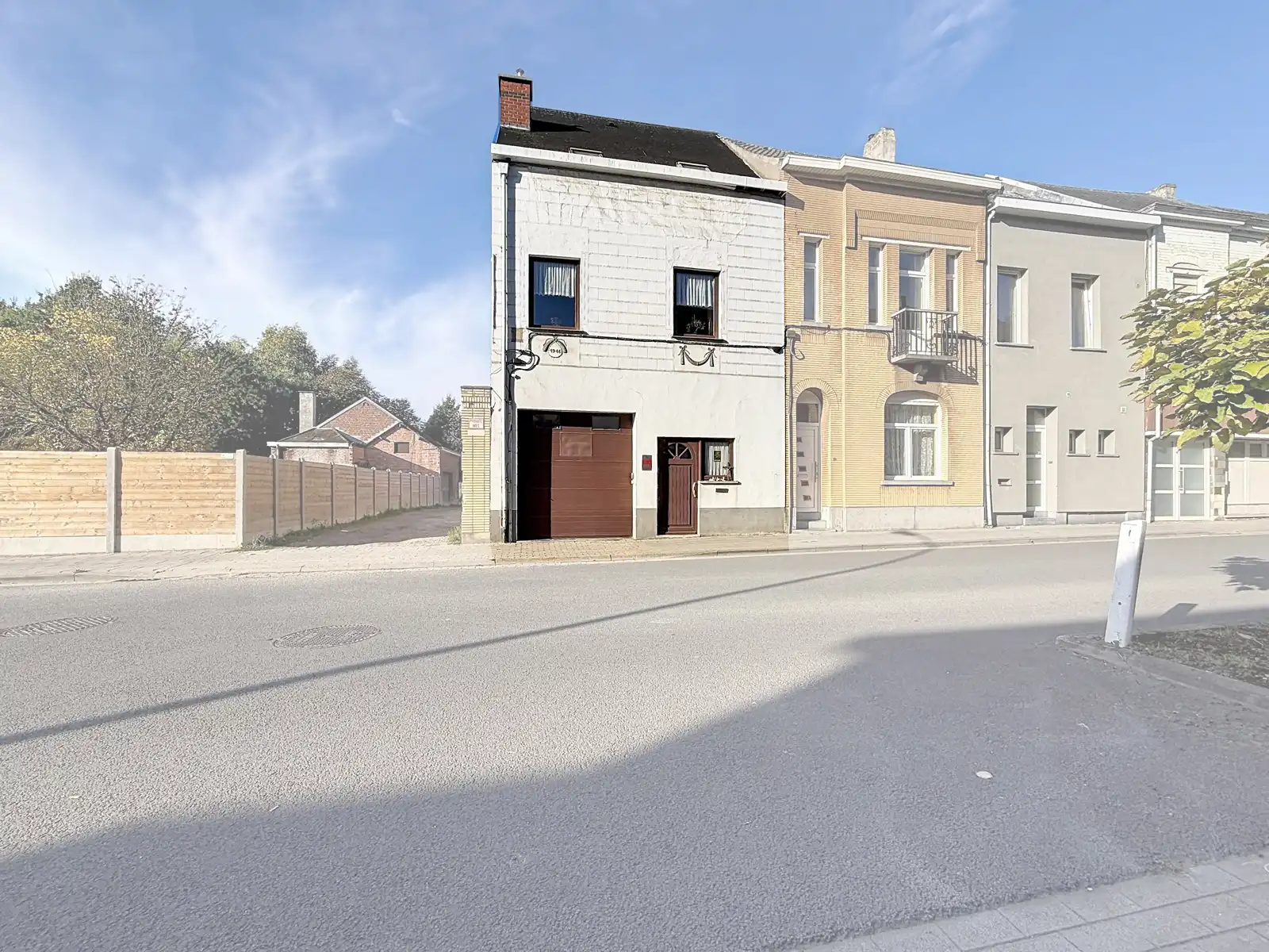 Ruime woning met 2 SLPK, Garage én Werkplaats/Magazijn! foto 24