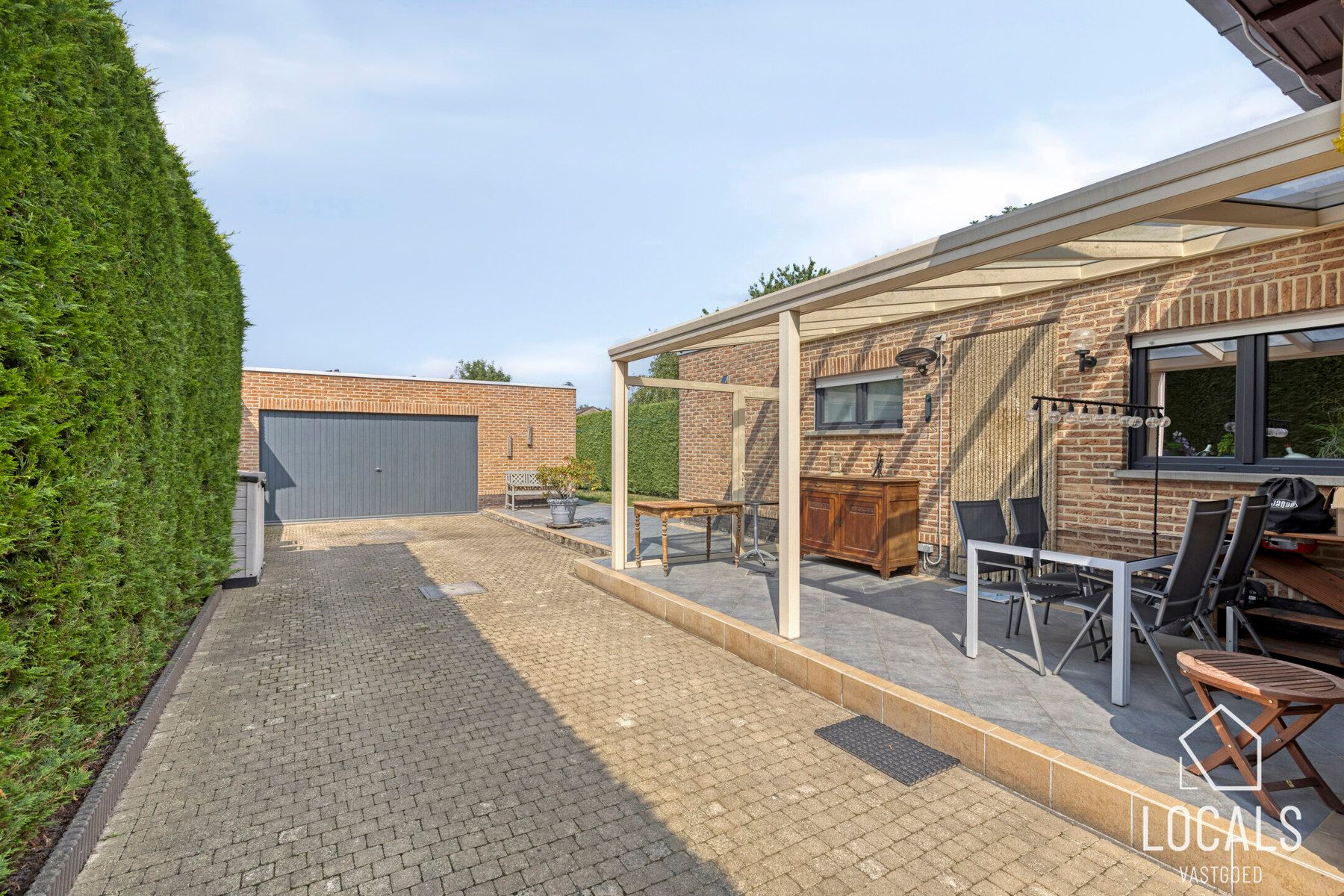 Mooie halfopen bebouwing met grote tuin in Denderhoutem foto 21