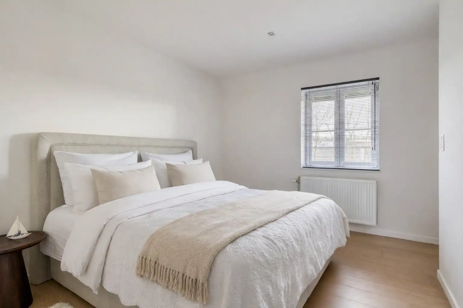 Instapklare villa op ruim perceel foto 23