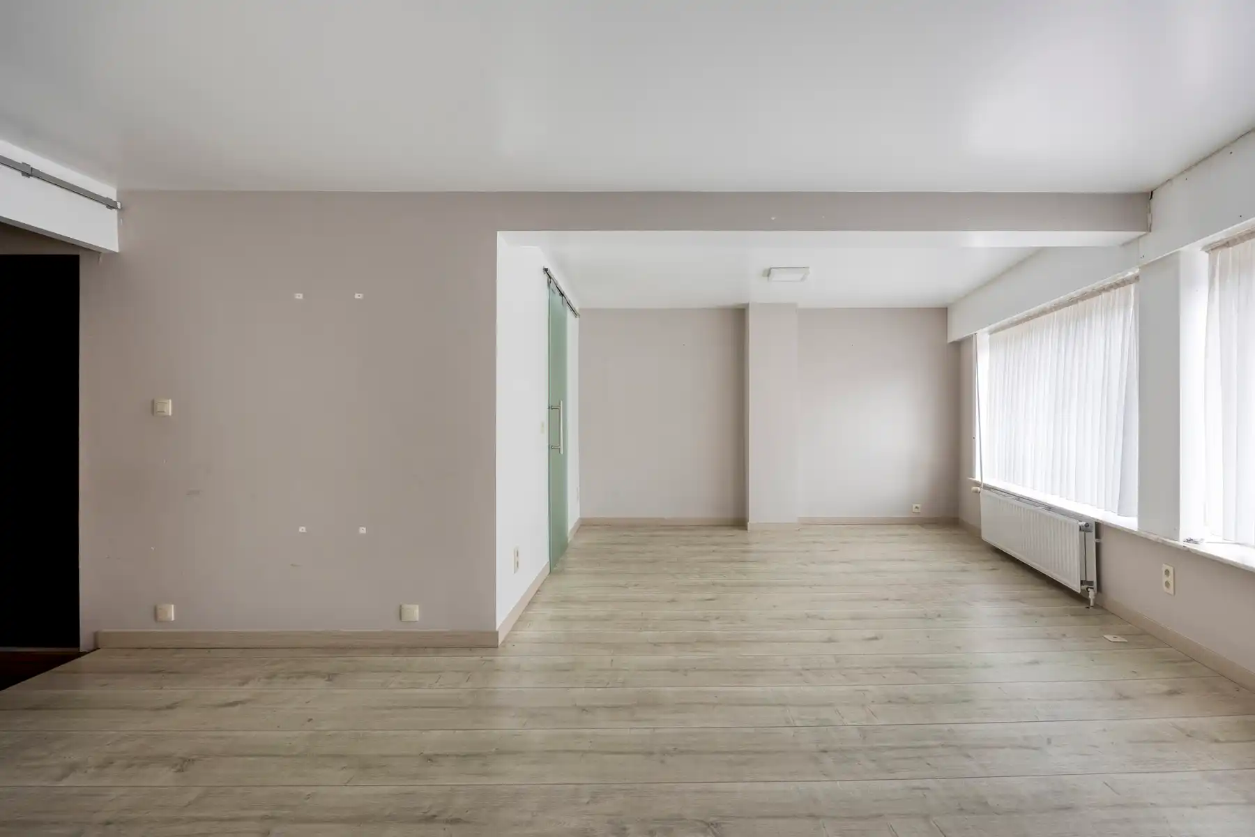 Commercieel gelijkvloers met woonst foto 20