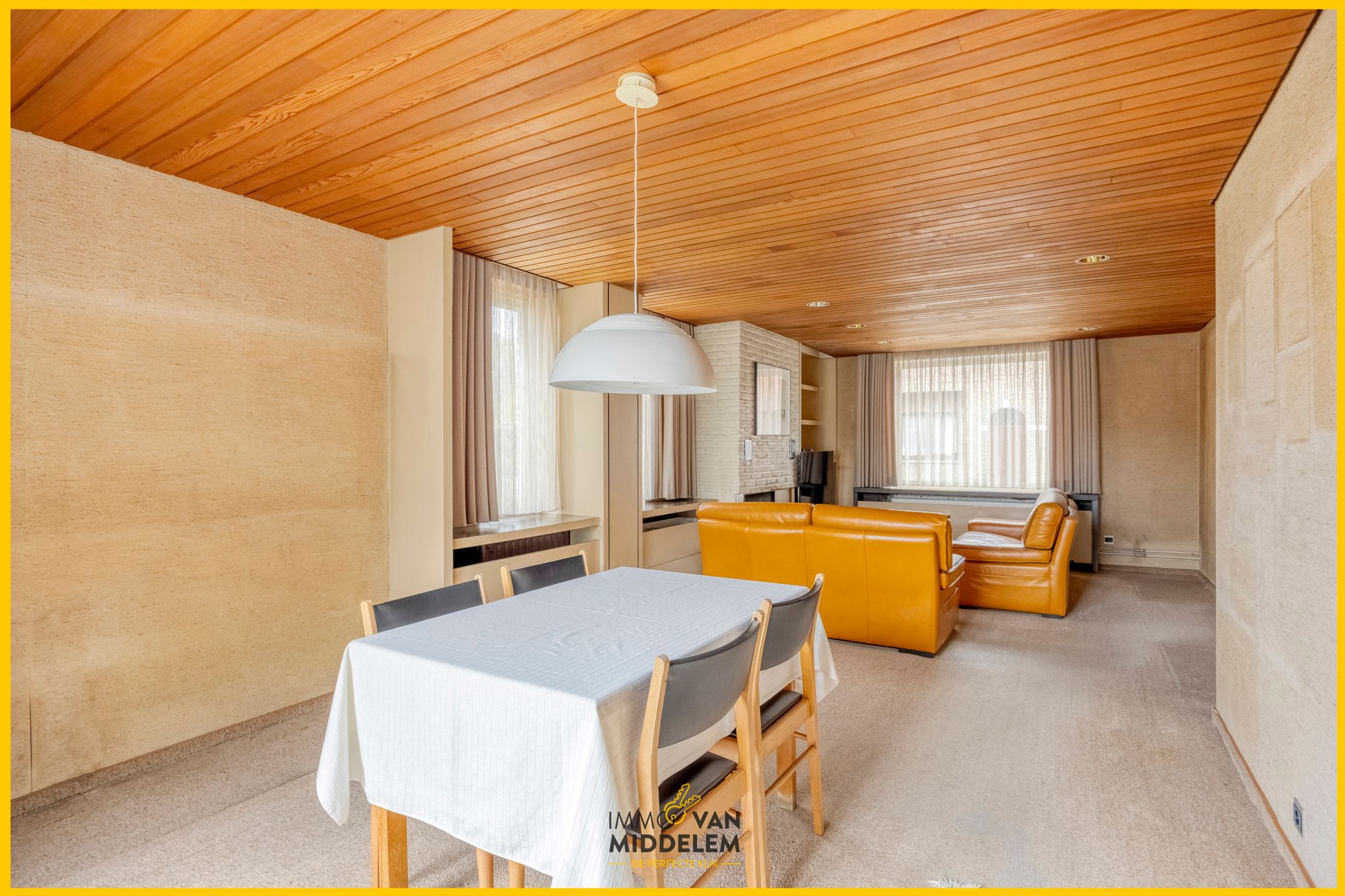 GEZINSWONING MET 4 KAMERS, GARAGE EN TUIN foto 2