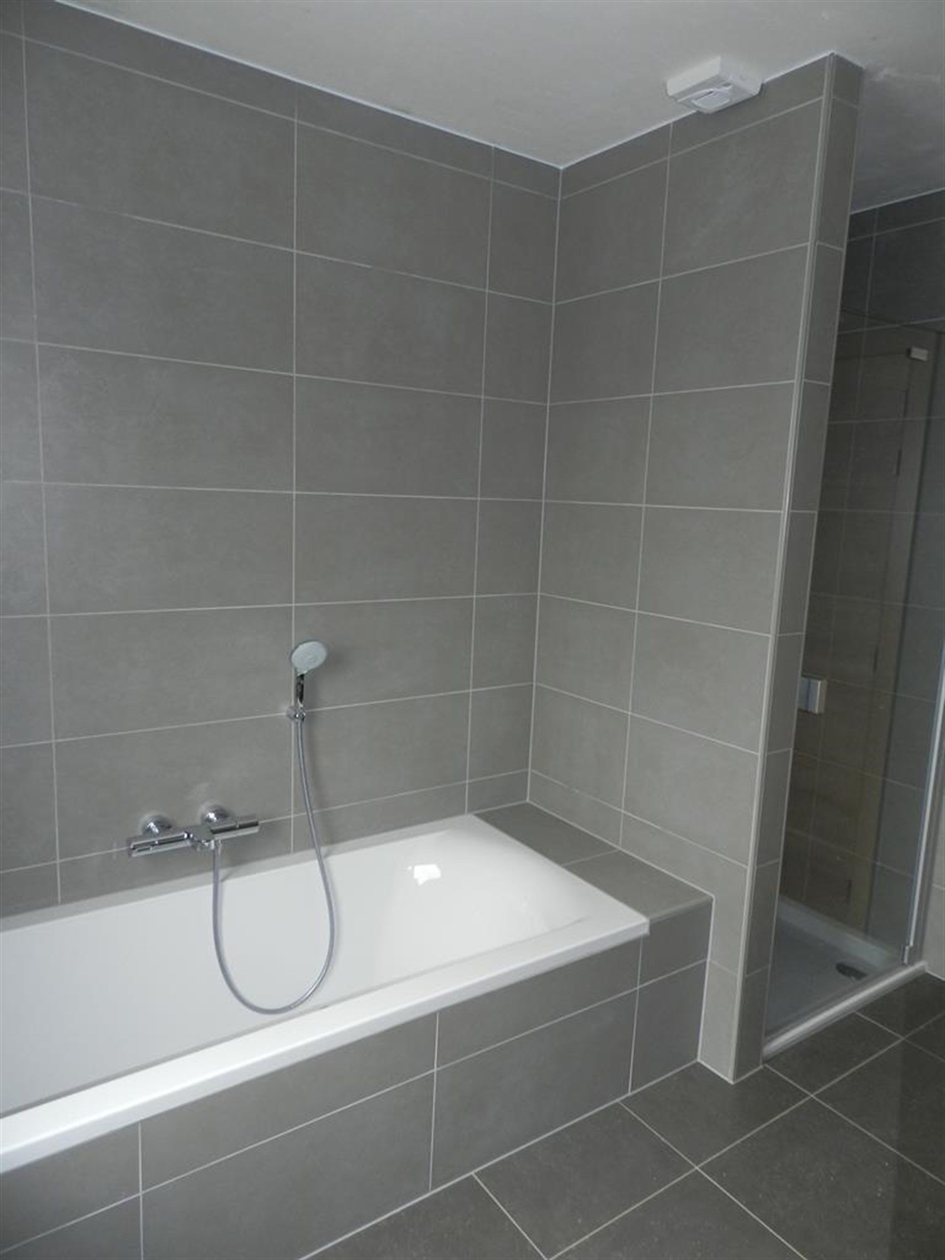 Mooi en prima gelegen ruime woning met tuin. foto 12