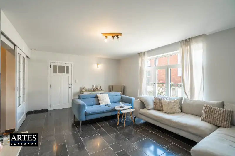Karaktervolle woning met moderne luxe foto 12