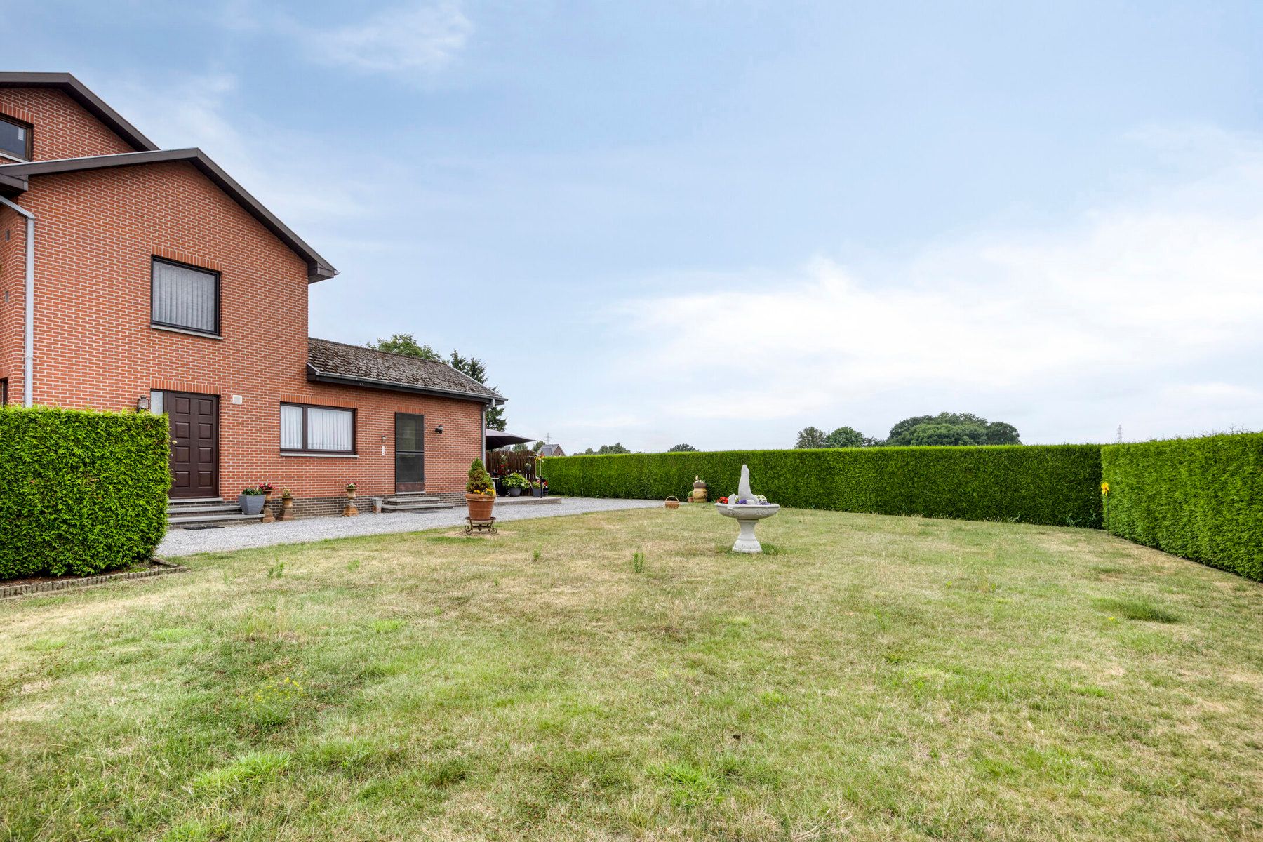 halfvrijstaande woning foto 25