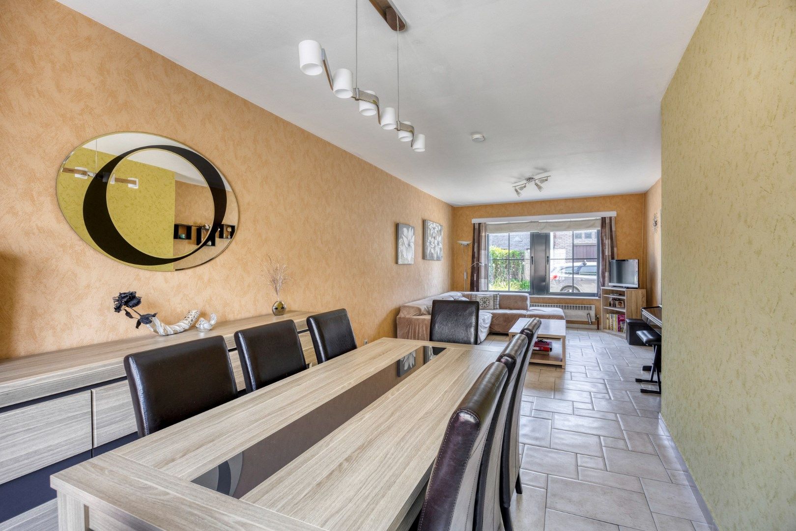 Instapklare woning nabij het centrum van Geraardsbergen foto 4