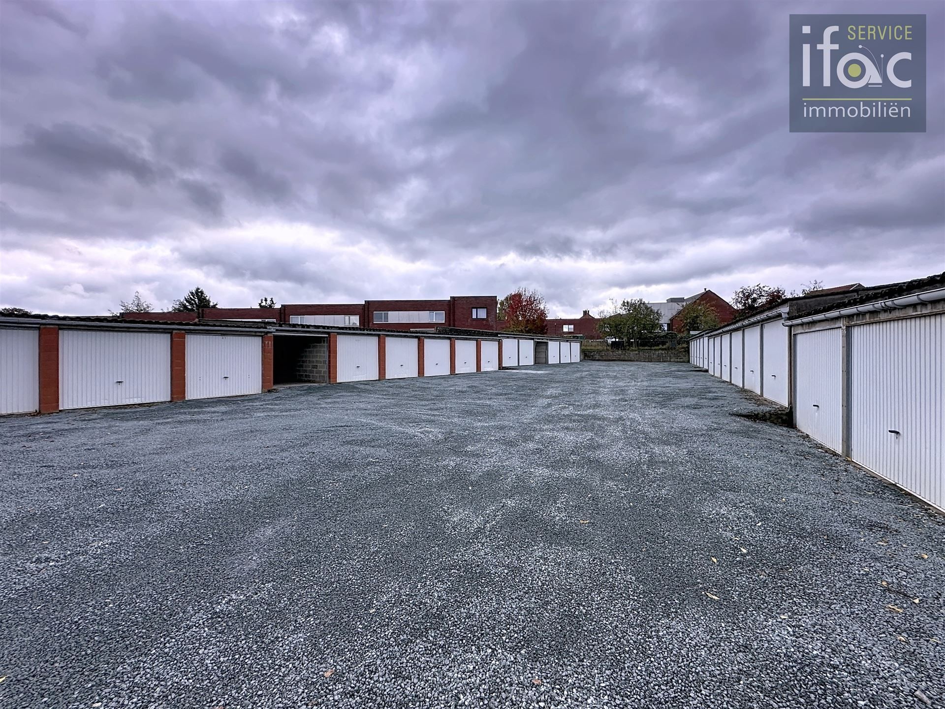 Garagebox - buiten foto 8