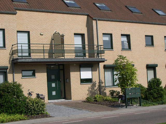Zeer mooi en ruim duplex appartement in centrum van Overpelt foto 13