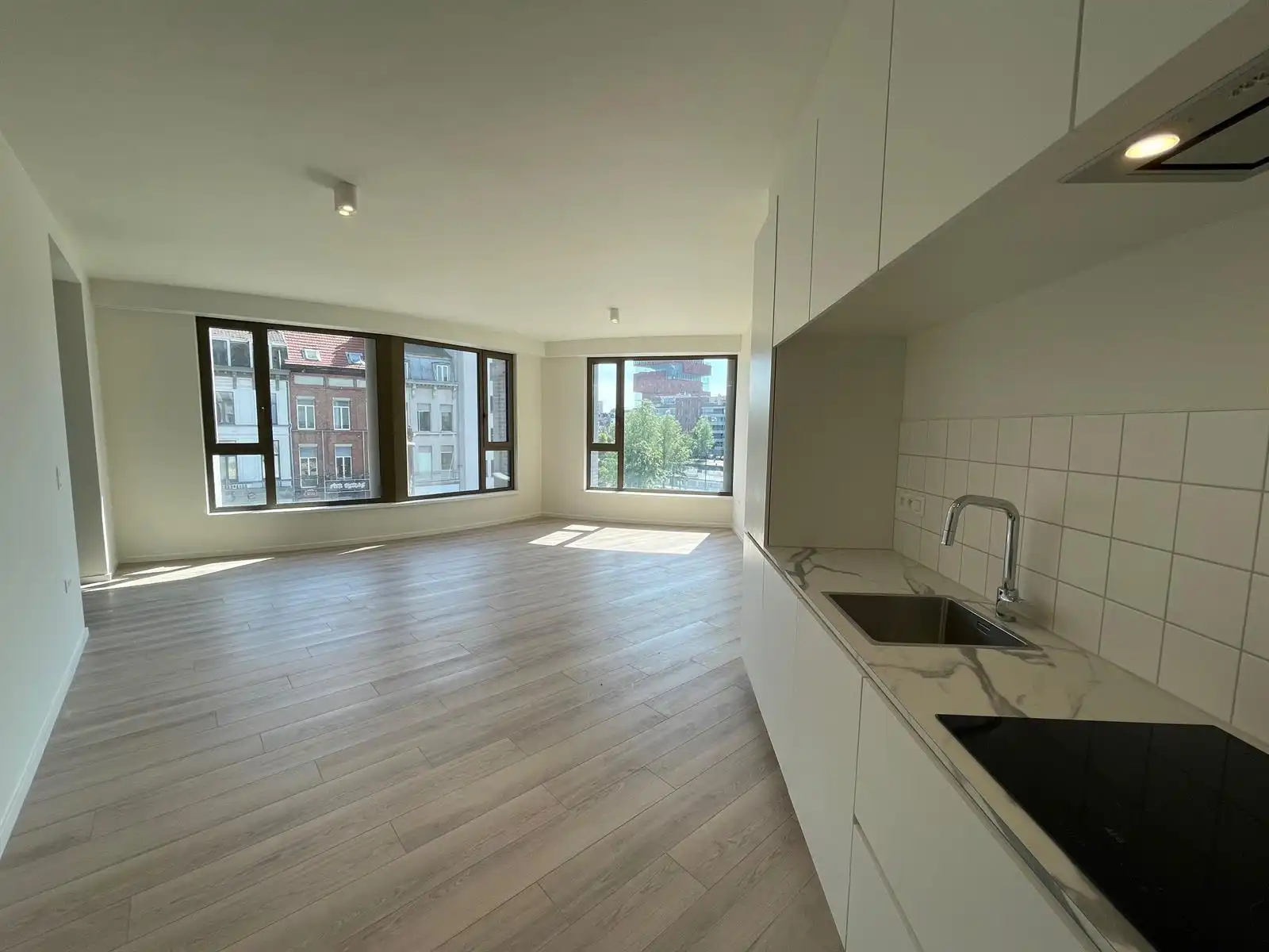 ANTWERPEN - appartement met terras en mooi uitzicht  foto 5