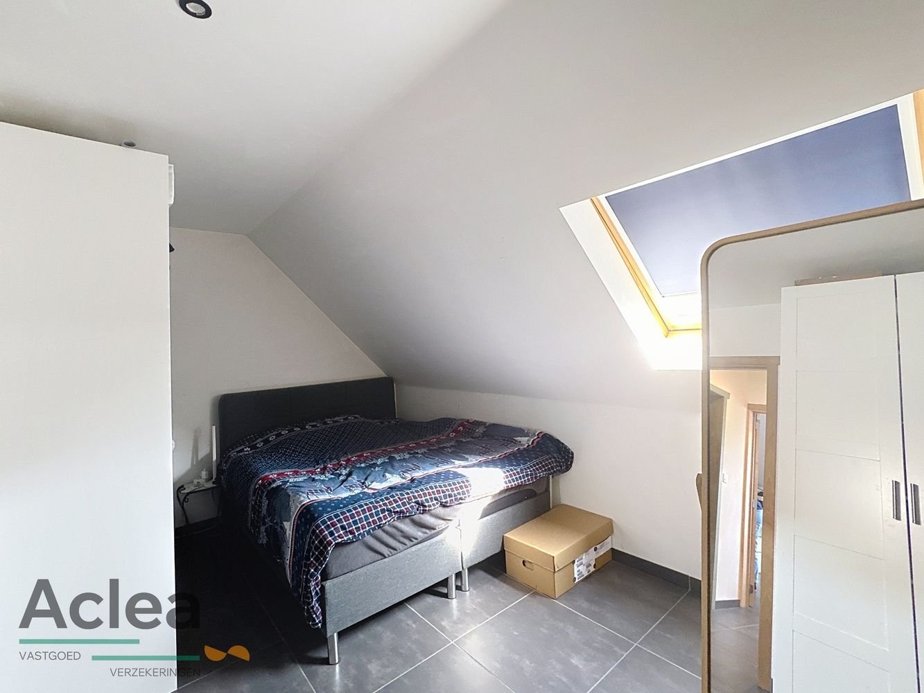 Ruime duplex met parkeerplaats en terras foto 8
