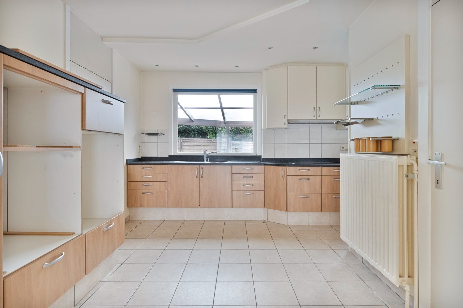 Verzorgde woning met 3 slpks, centraal gelegen in Mol !  foto 7