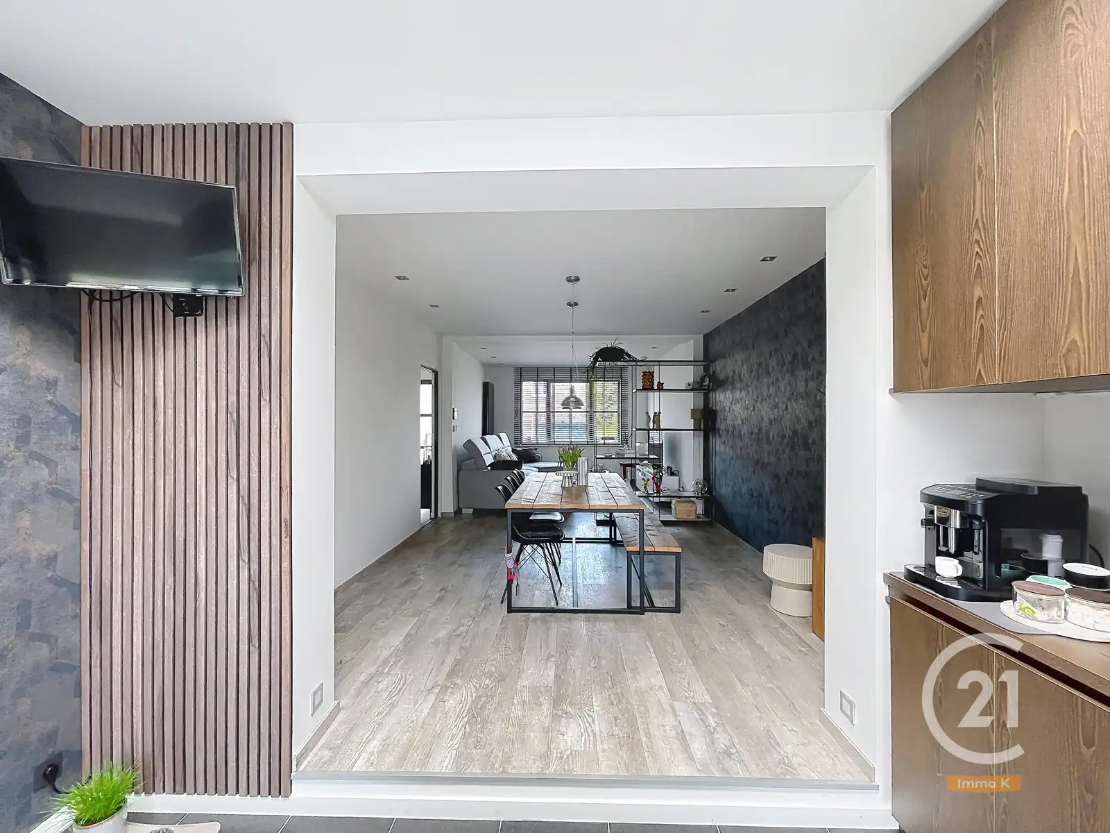 Instapklare, goed onderhouden gezinswoning met ruime garage. foto 11