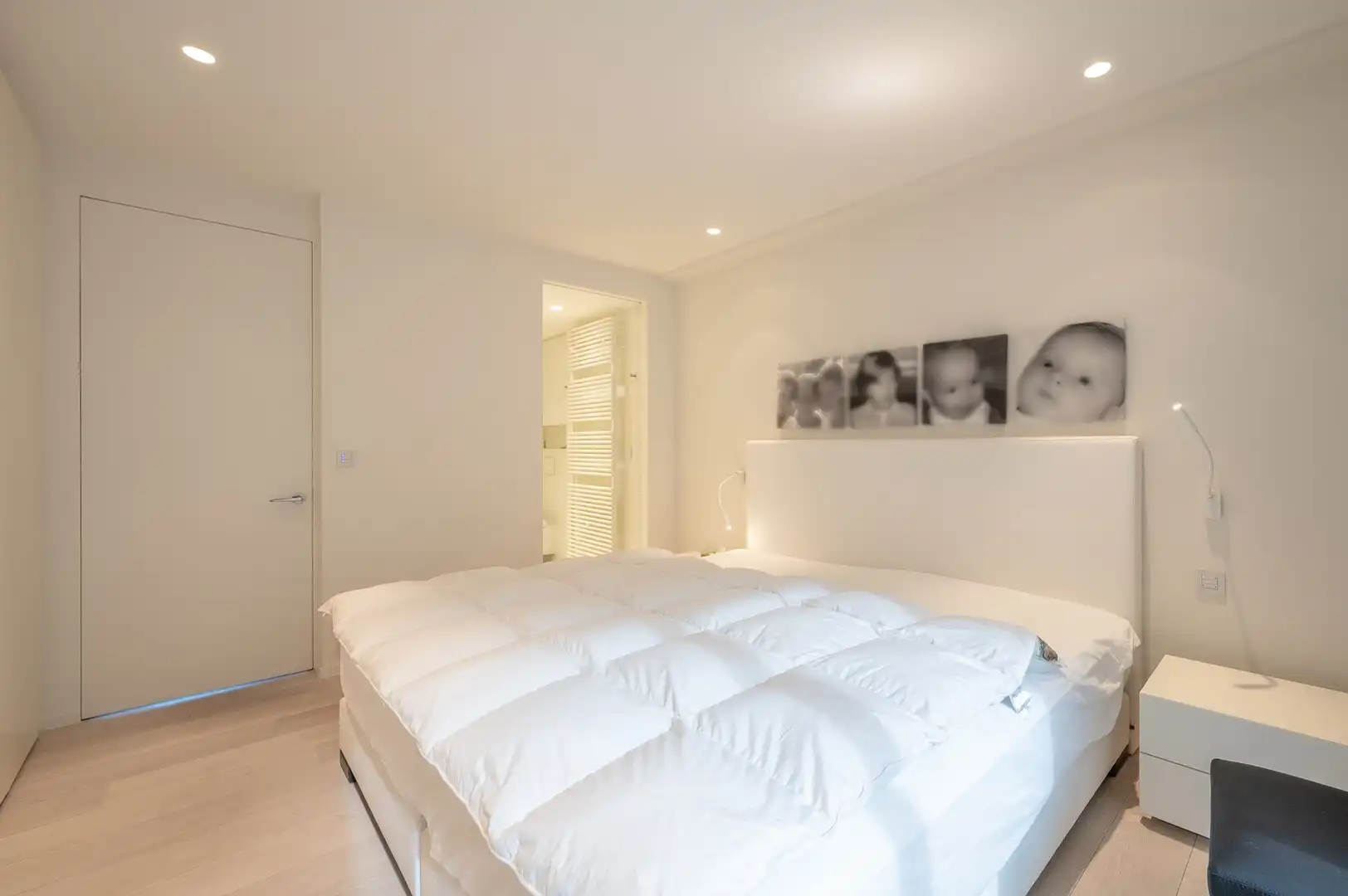 Schitterend hedendaags appartement met frontaal zeezicht,&nbsp;gelegen aan het Rubensplein en de winkels. foto 12