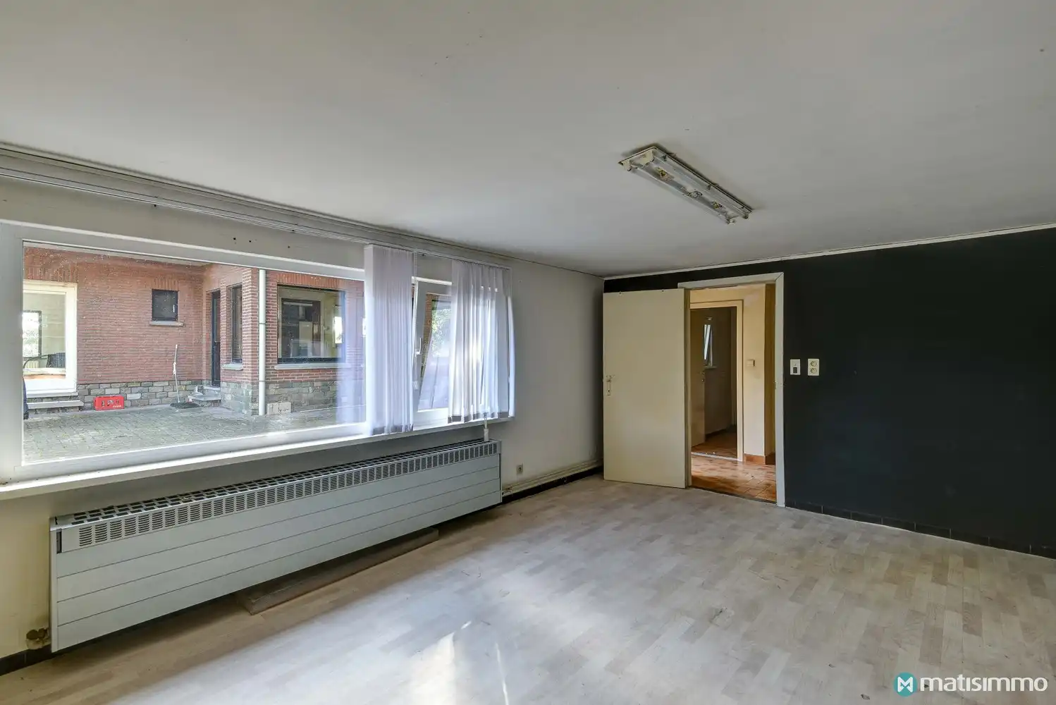 ZEER RUIME&nbsp;TE RENOVEREN&nbsp;GEZINSWONING MET 4 SLAAPKAMERS EN BIJGEBOUW VAN +- 100 M2&nbsp;OP PERCEEL VAN 1HA 29A 93CA IN DIEPENBEEK foto 34