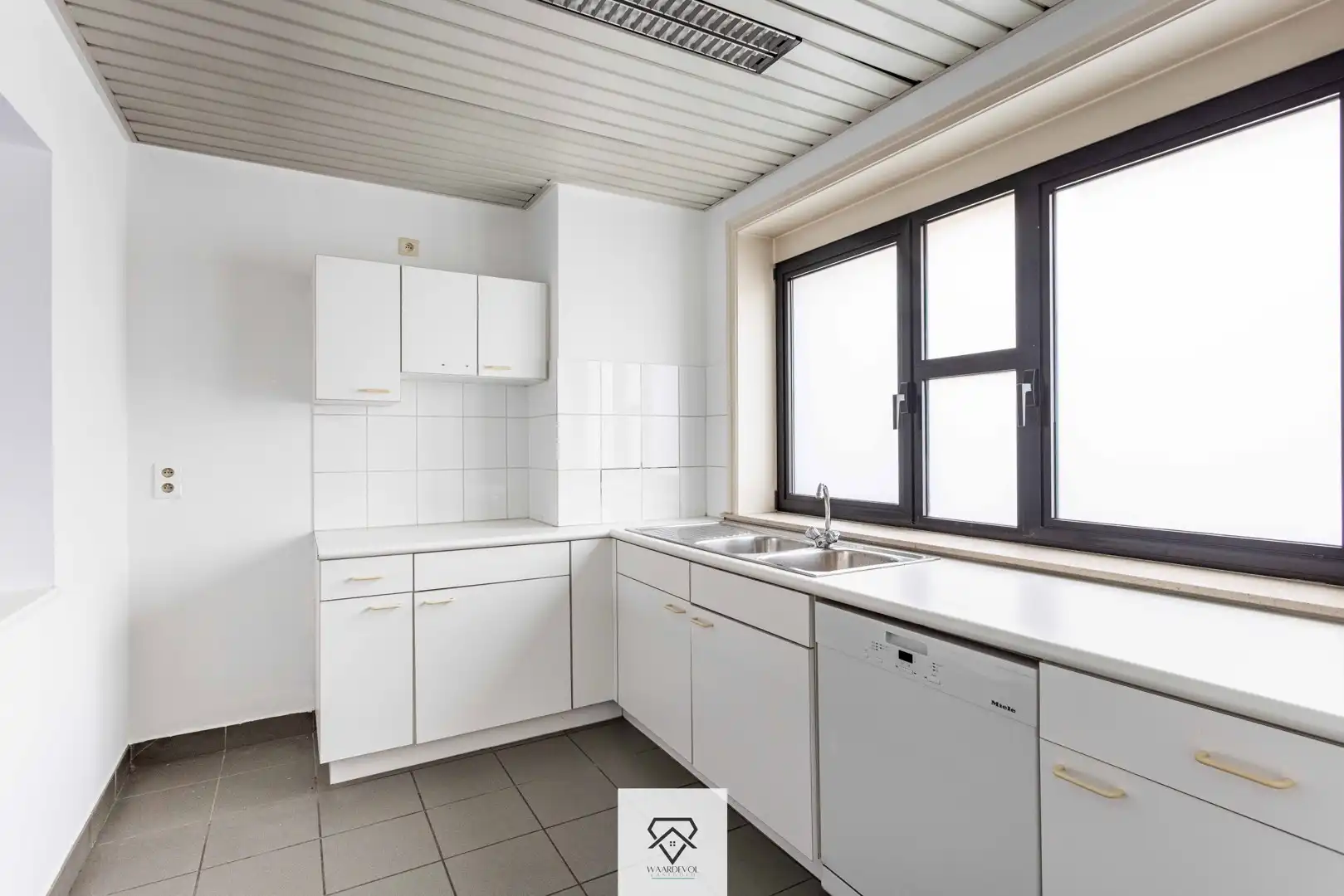 Uniek hoekgebouw (737 m²) in Gent: Direct instapklaar óf herontwikkeling tot appartementen foto 15