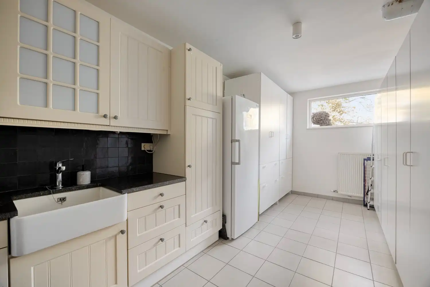 Ruime, energiezuinige gezinswoning met ingebouwd zwembad op toplocatie in Lanaken foto 24