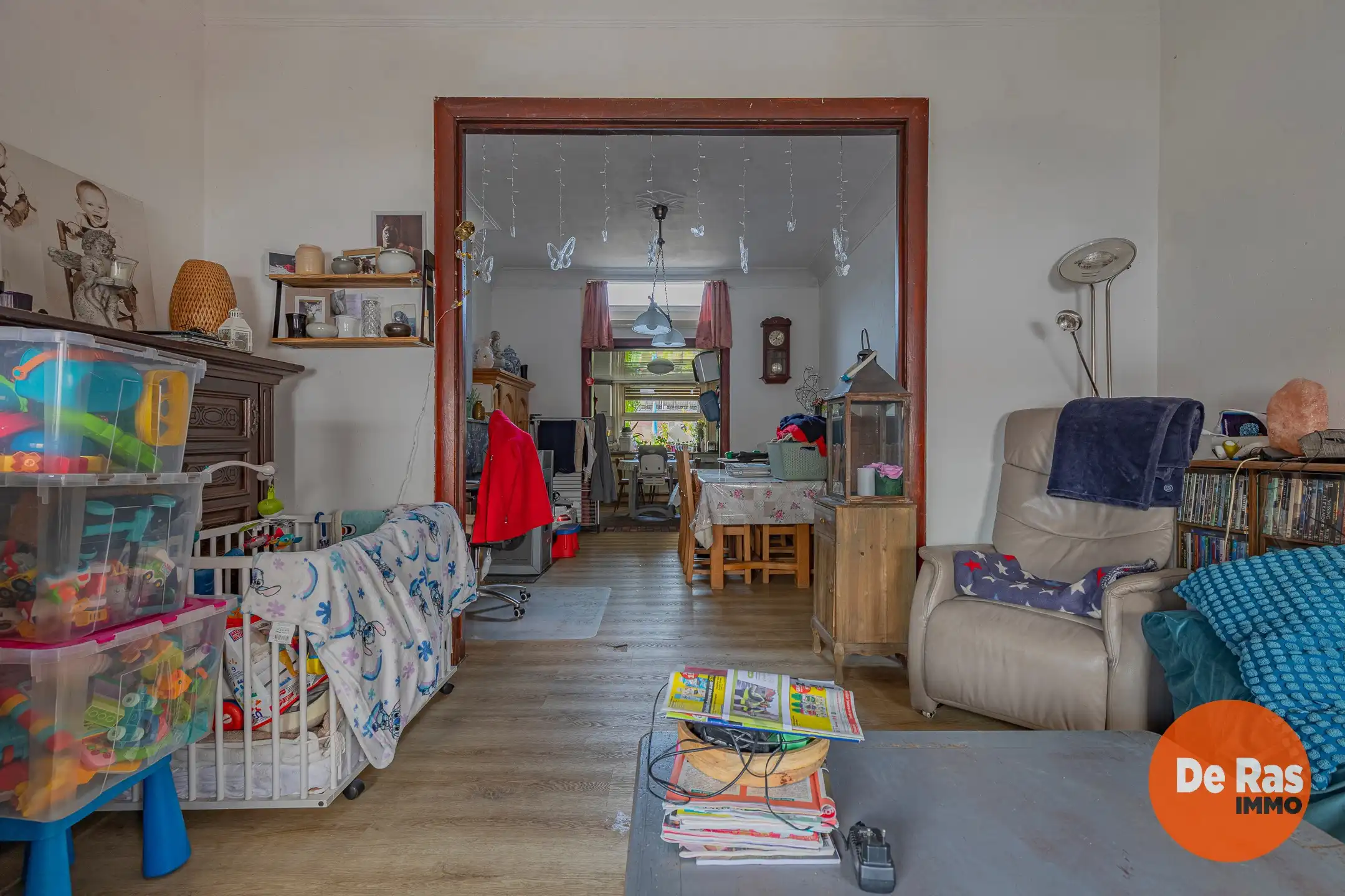LEDE - Te renoveren woning met 4 slaapkamers nabij centrum foto 3