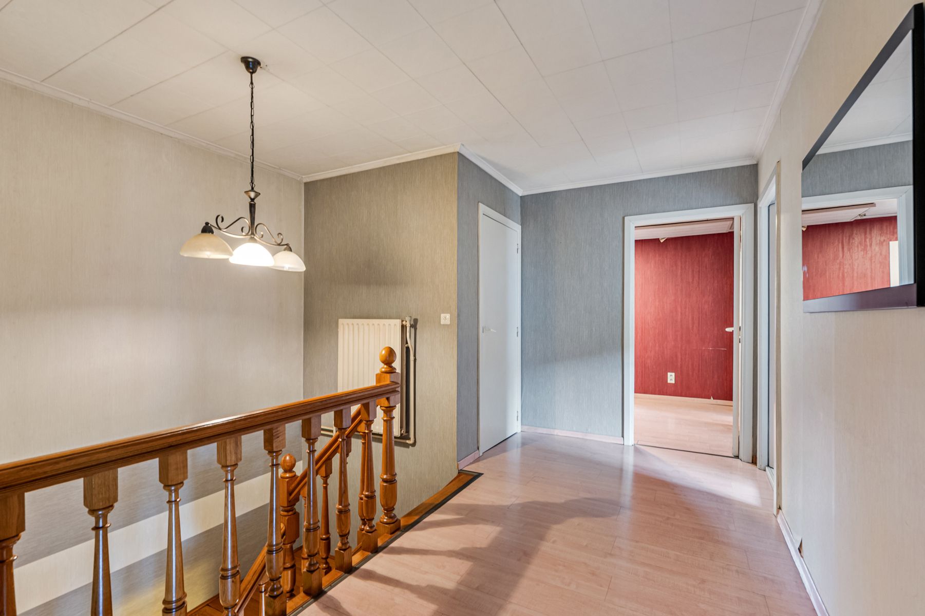 Rustig gelegen, ruime woning met dakterras foto 10