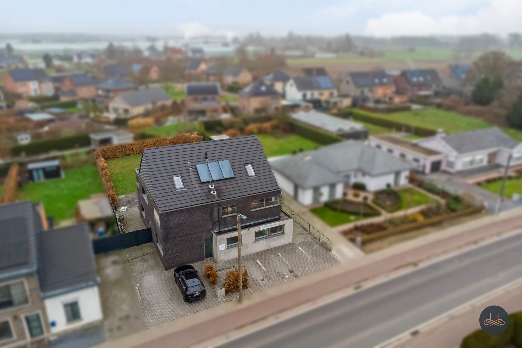 Luxueuze ruime BEN-woning met handelspand en appartement foto 60