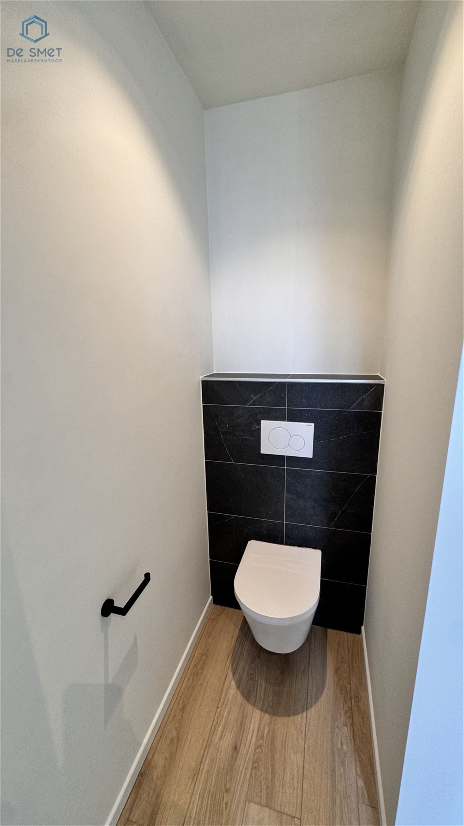 GERENOVEERDE WONING MET 3 SLP EN TUINTJE TE ZANDBERGEN foto 15