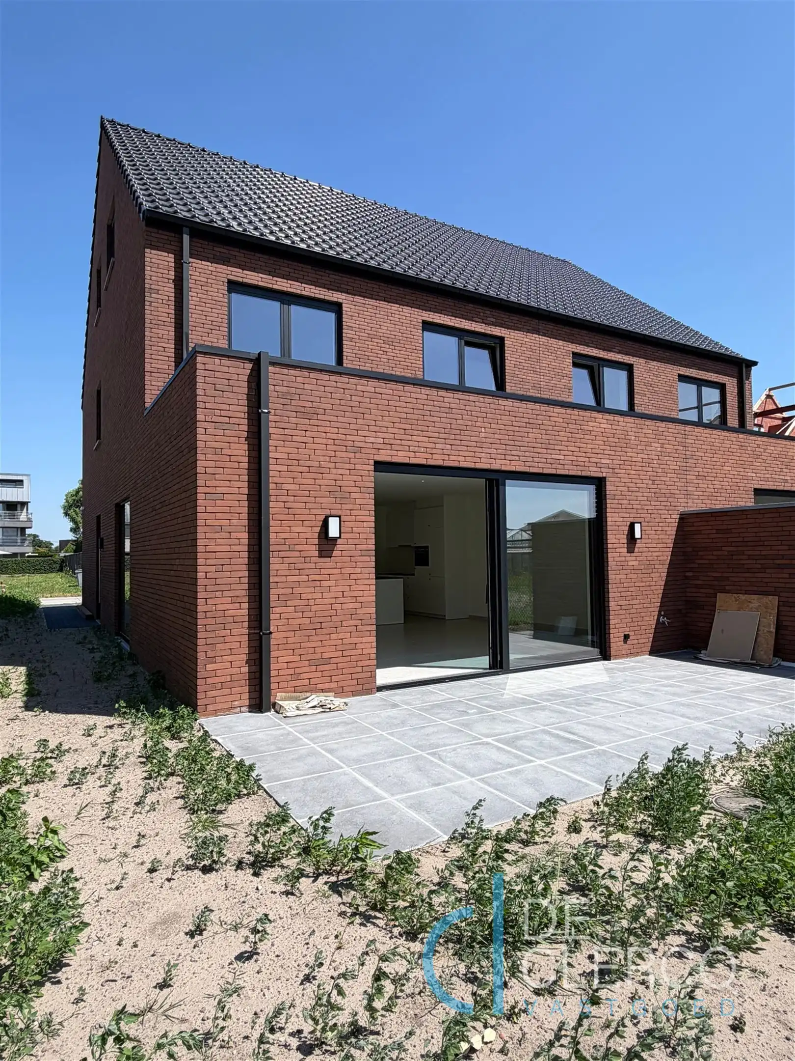 Halfopen woning met dubbele oprit te huur in Lochristi!  foto 20