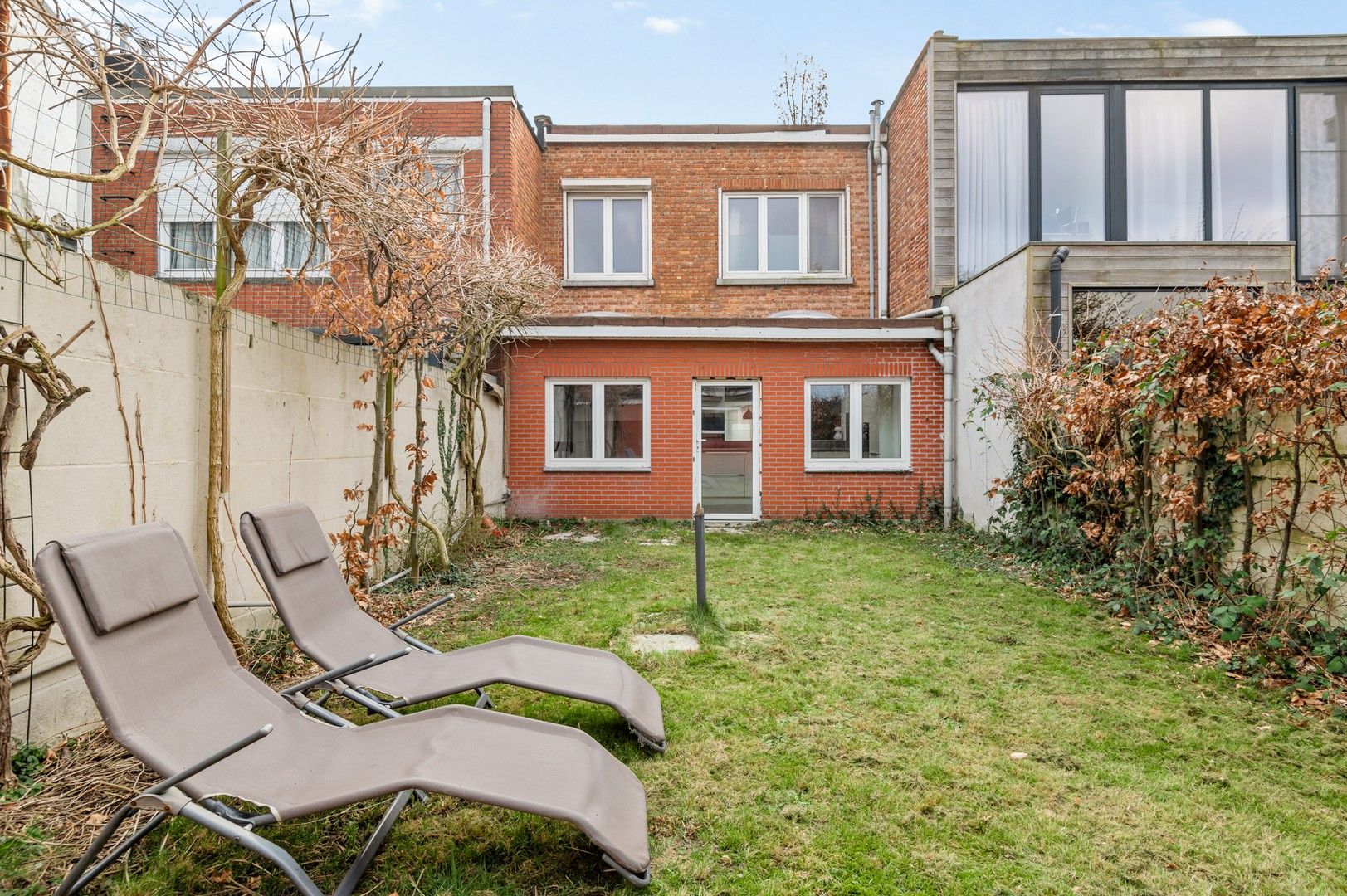 Knappe eengezinswoning met 3 slaapkamers en zonnige tuin foto 14