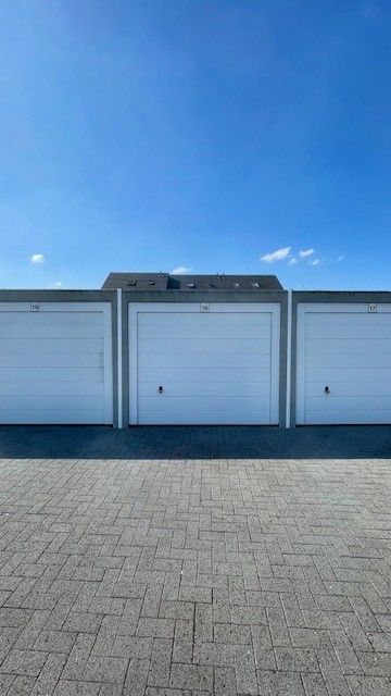Garagebox foto {{pictureIndex}}