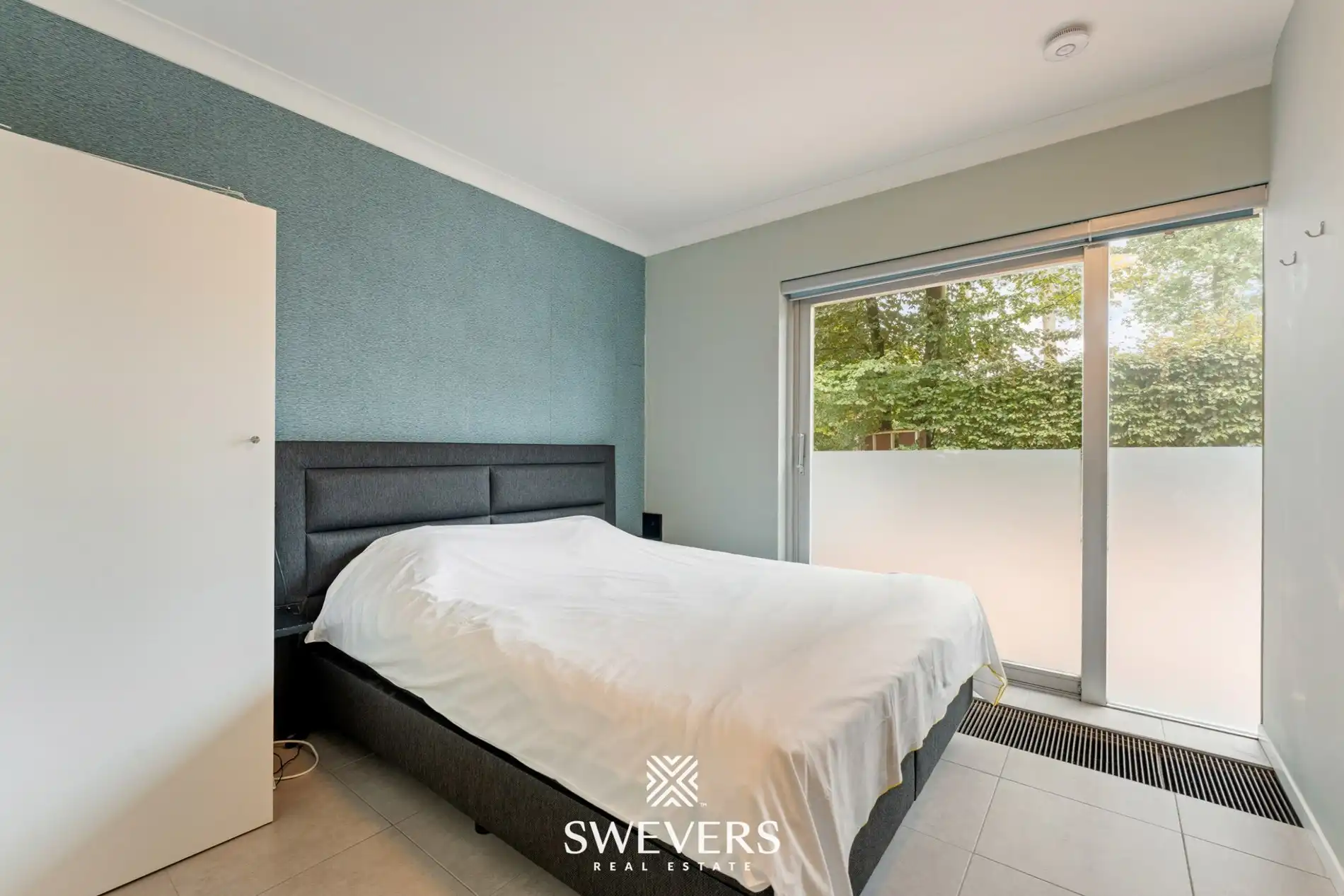 Veelzijdig handelspand met woonst op een strategische ligging in Houthalen foto 28