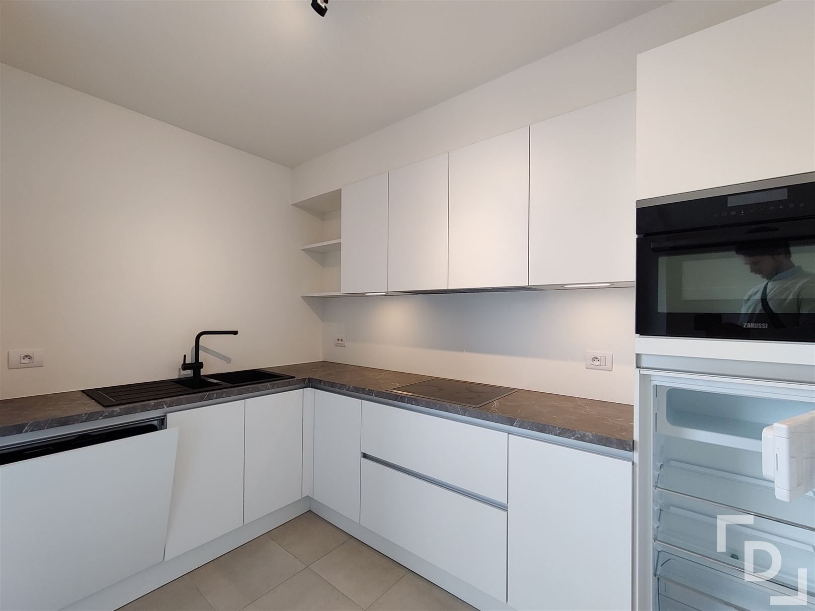 Gezellig dakappartement met uitzicht in Ieper te huur. foto 12