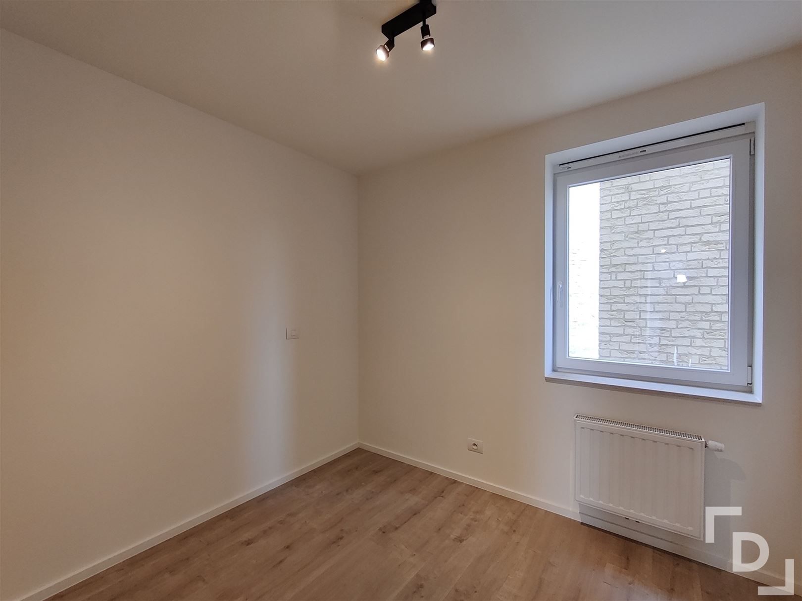 Gezellig dakappartement met terras en autostaanplaats. foto 12