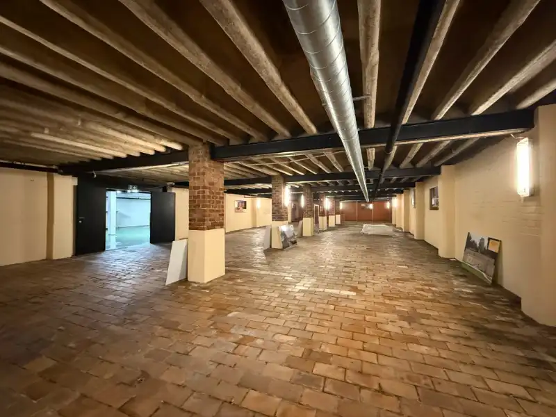 Polyvalent ruimte aan Gentbruggebrug foto 5
