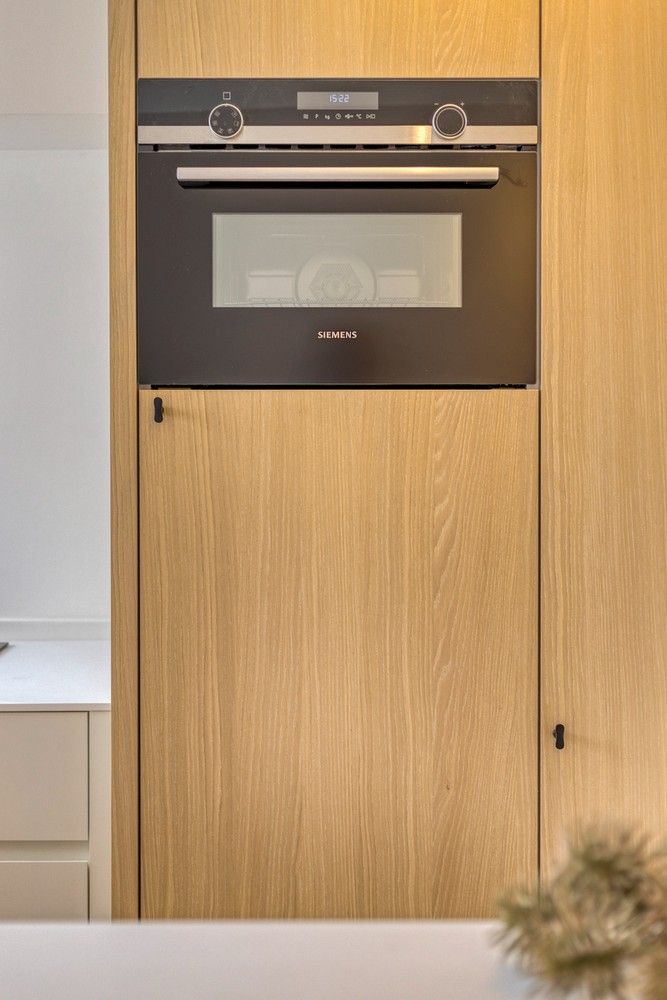 Elegant en tijdloos gerenoveerd appartement met 3 grote slaapkamers. foto 8