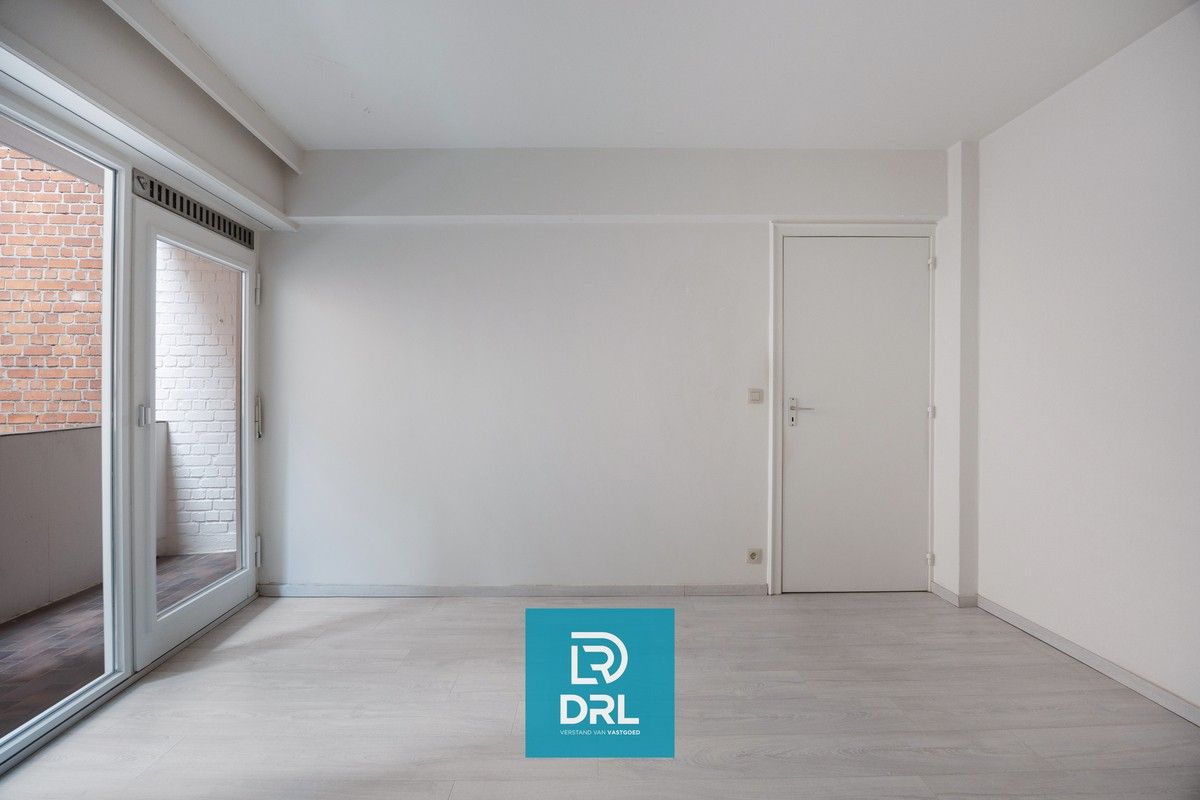 Prachtig appartement met open zicht op ’t Zand in hartje Brugge! foto 9