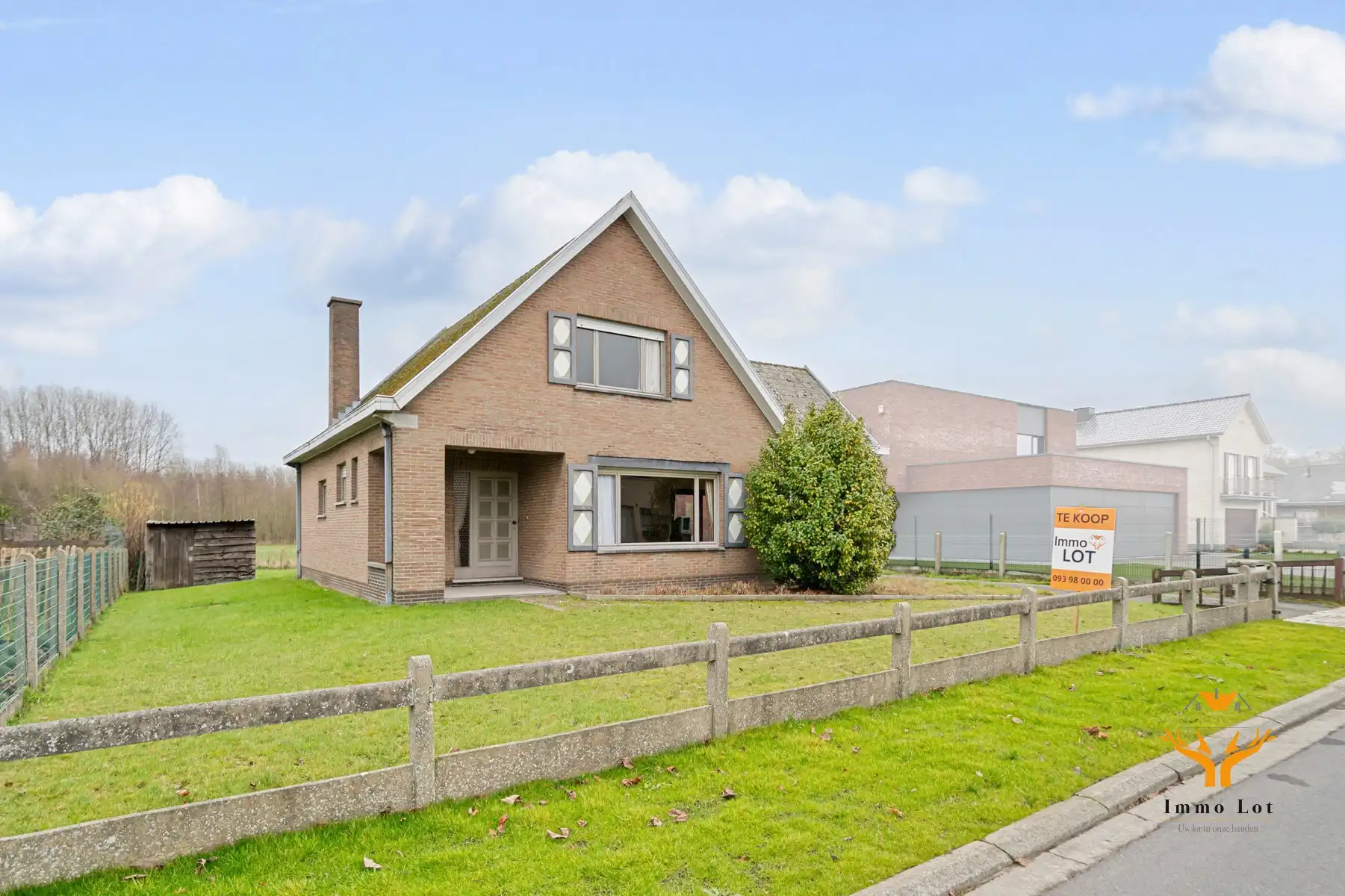 Hoofdfoto van de publicatie: Ruime 3-slaapkamer woning met prachtig uitzicht 