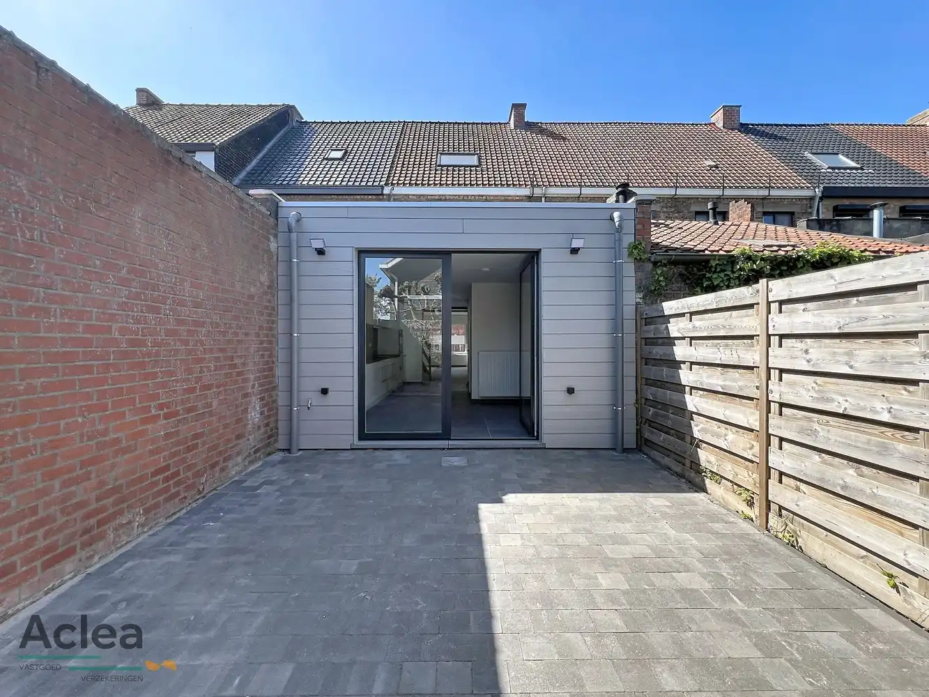 Knappe gezinswoning te huur foto 13