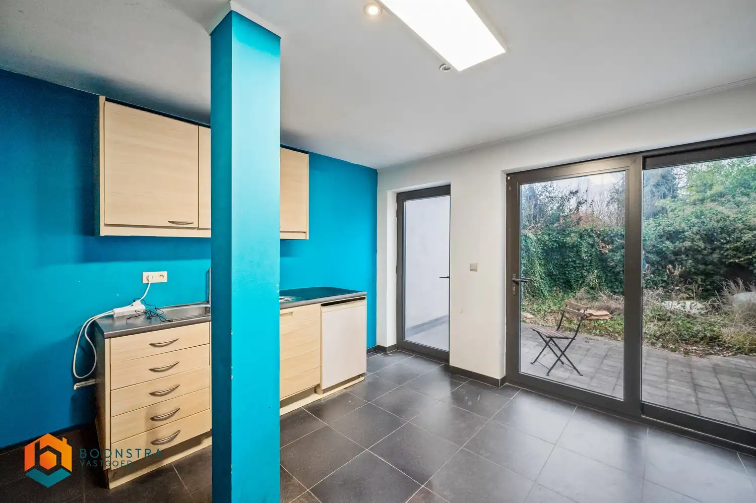 Kleinschalig gebouw met 2 app. en handelsgelijkvloers in centrum Duffel foto 6